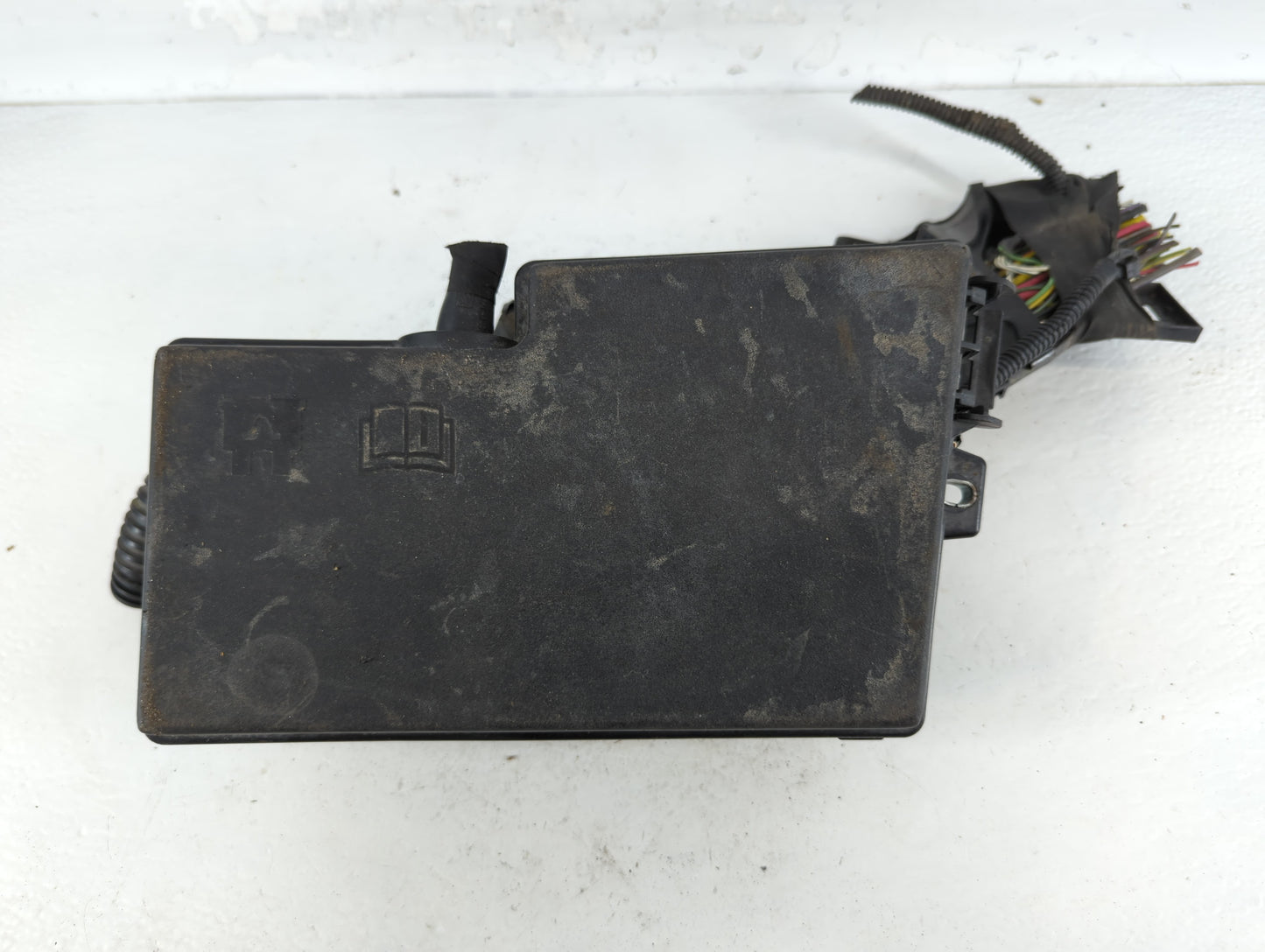 2012-2014 Ford Focus Fusebox Fuse Box Panel Relay Module P/N:AV6T-14A067-AB Fits Fits 2012 2013 2014 OEM Used Auto Parts - O