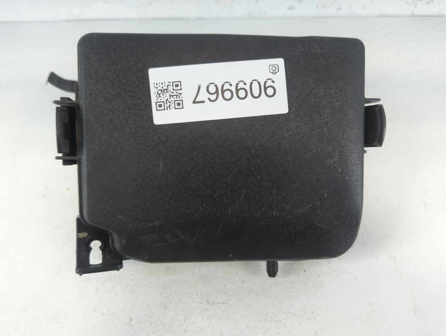 2012-2014 Ford Focus Fusebox Fuse Box Panel Relay Module P/N:91951-3X710 Fits Fits 2012 2013 2014 OEM Used Auto Parts - Oemu