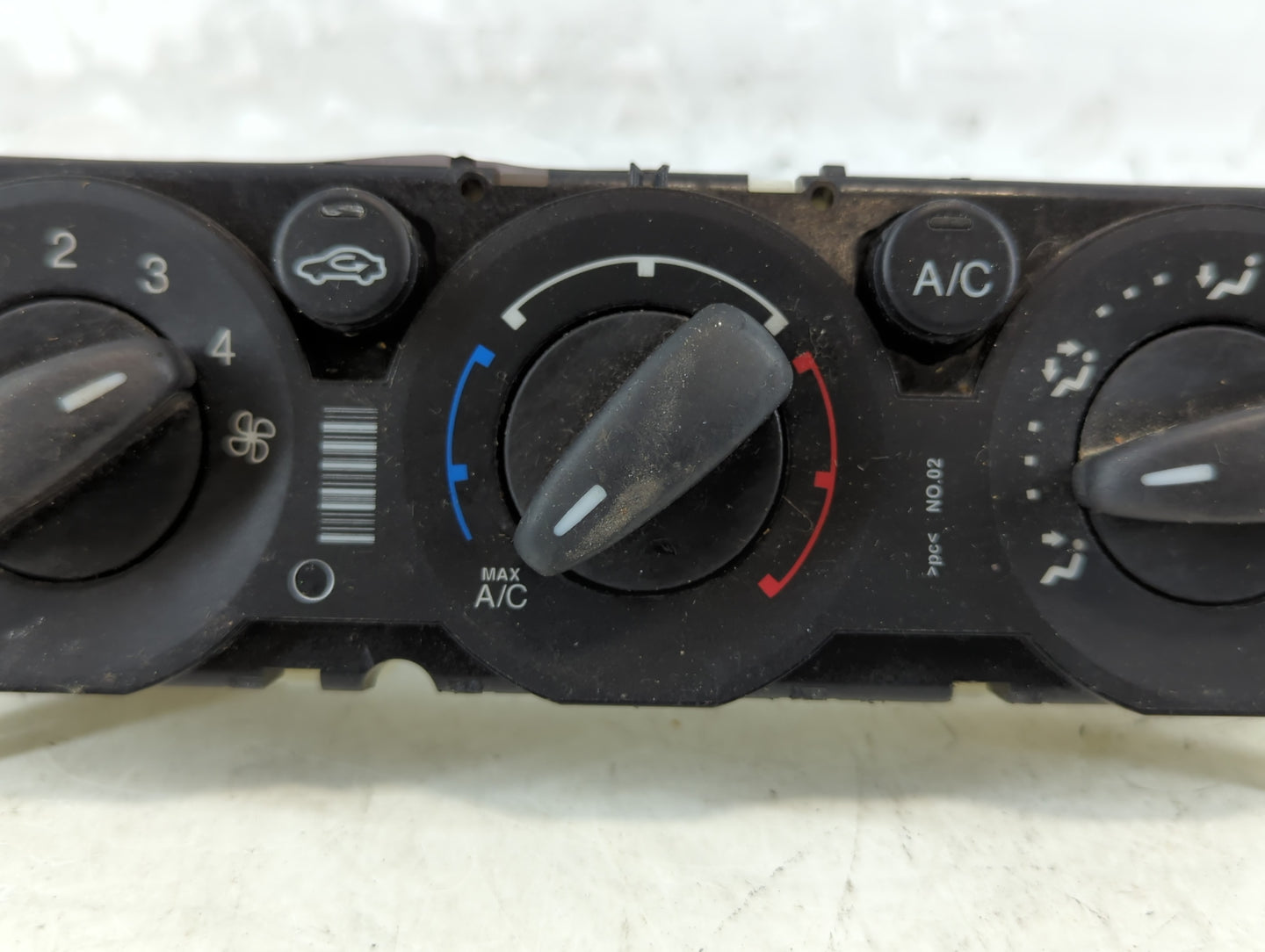 2012 Ford Focus Climate Control Module Temperature AC/Heater Replacement P/N:CM5T-12070911 Fits OEM Used Auto Parts - Oemuse