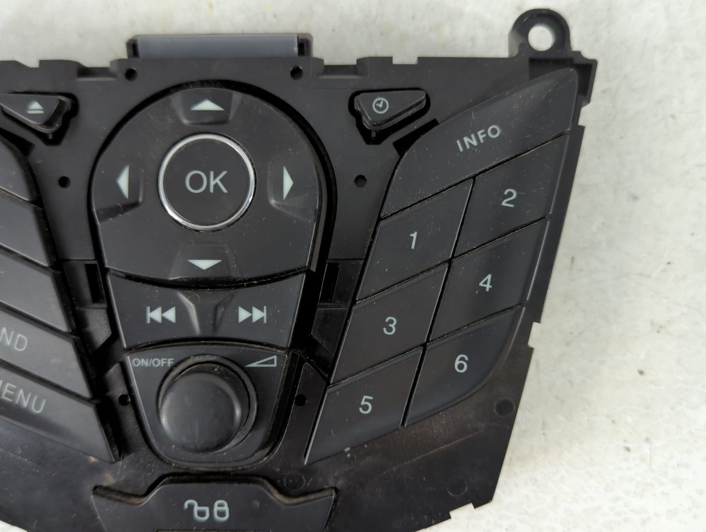2012 Ford Focus Radio AM FM Cd Player Receiver Replacement P/N:CM5T18K811AC Fits OEM Used Auto Parts - Oemusedautoparts1.com