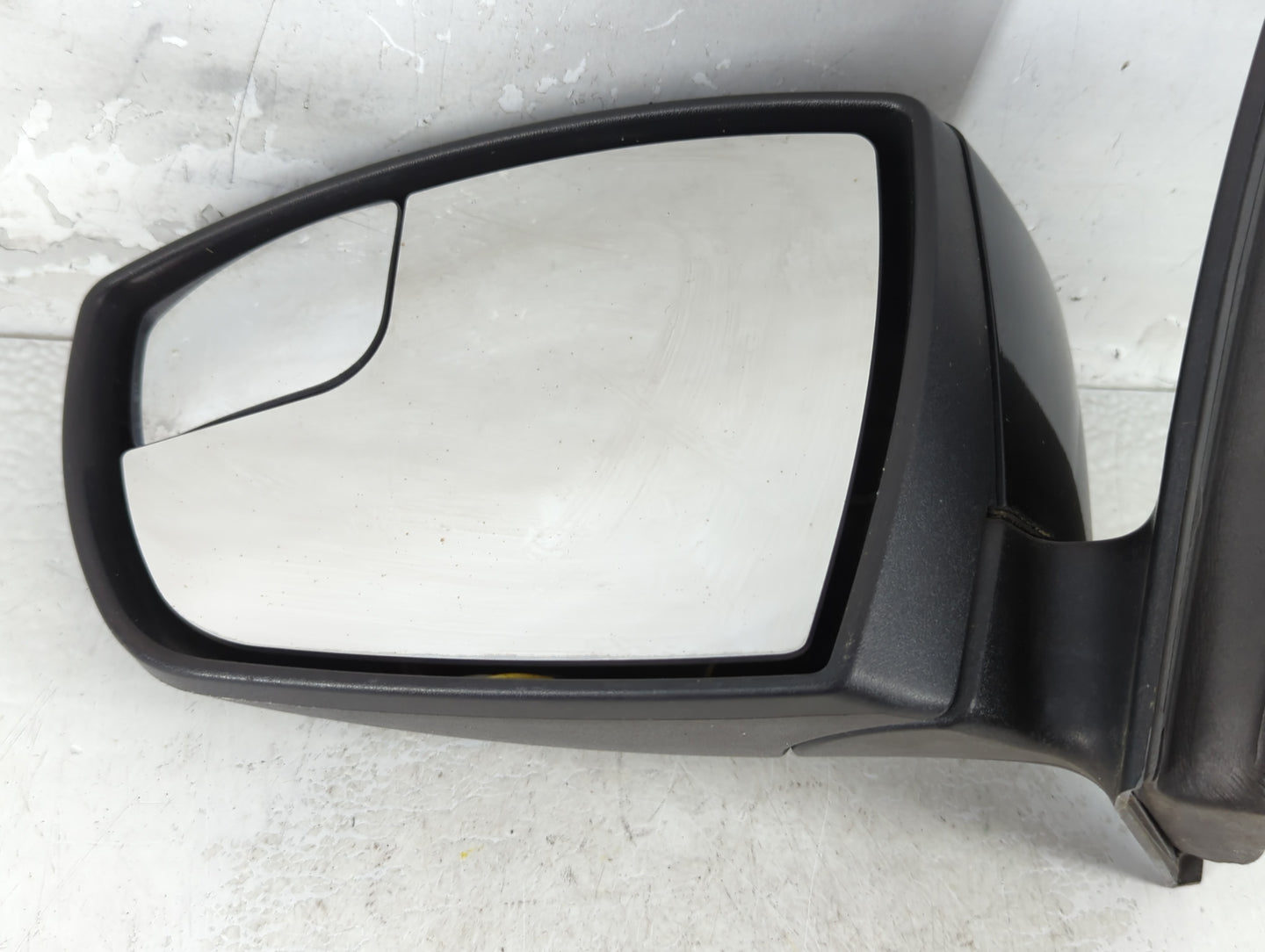 2012-2014 Ford Focus Driver Left Side View Manual Door Mirror Black - Oemusedautoparts1.com