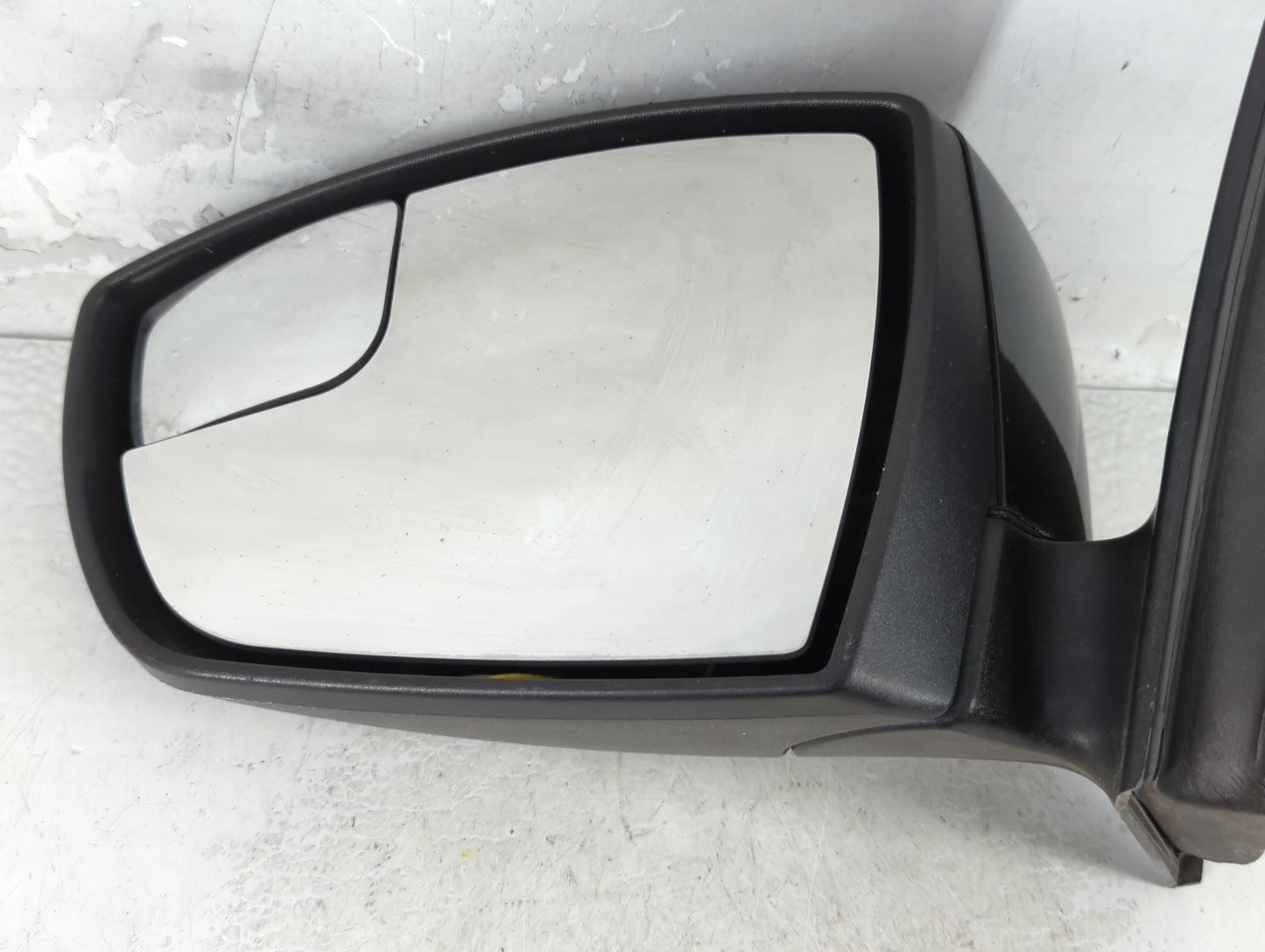 2012-2014 Ford Focus Driver Left Side View Manual Door Mirror Black - Oemusedautoparts1.com