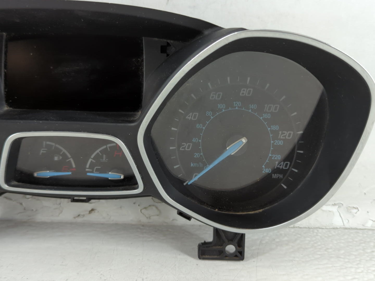 2012 Ford Focus Instrument Cluster Speedometer Gauges P/N:2421770 CM5T-10849-CTB Fits OEM Used Auto Parts - Oemusedautoparts