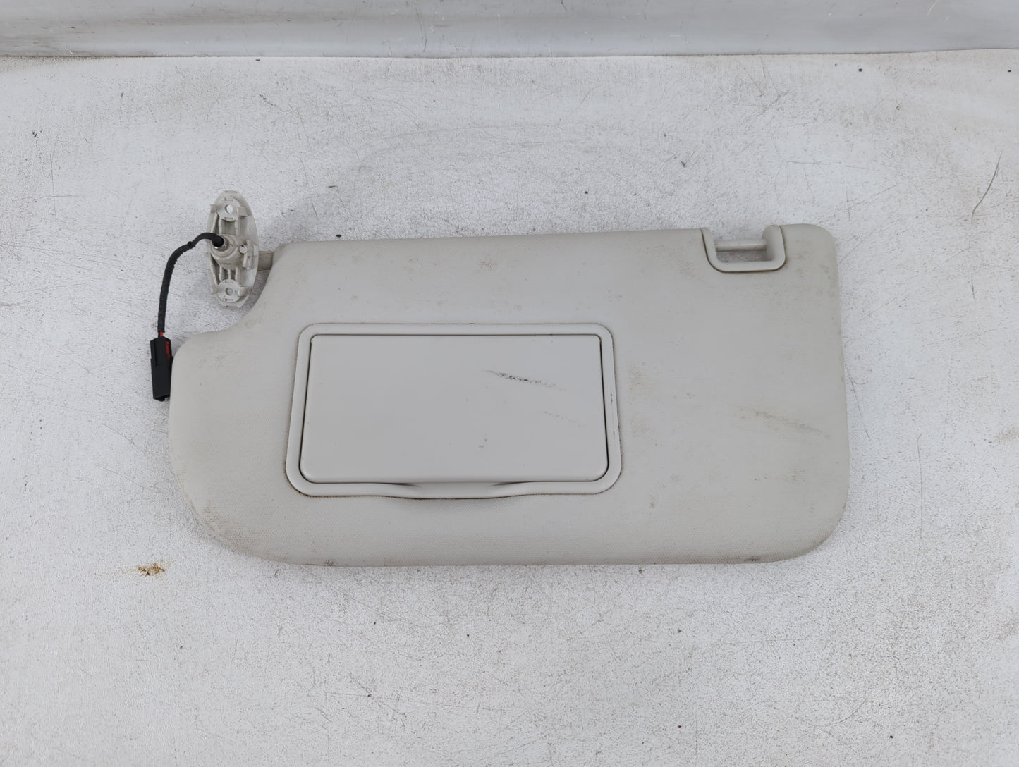 2012-2013 Ford Focus Sun Visor Shade Replacement Driver Left Mirror Fits Fits 2012 2013 OEM Used Auto Parts - Oemusedautopar