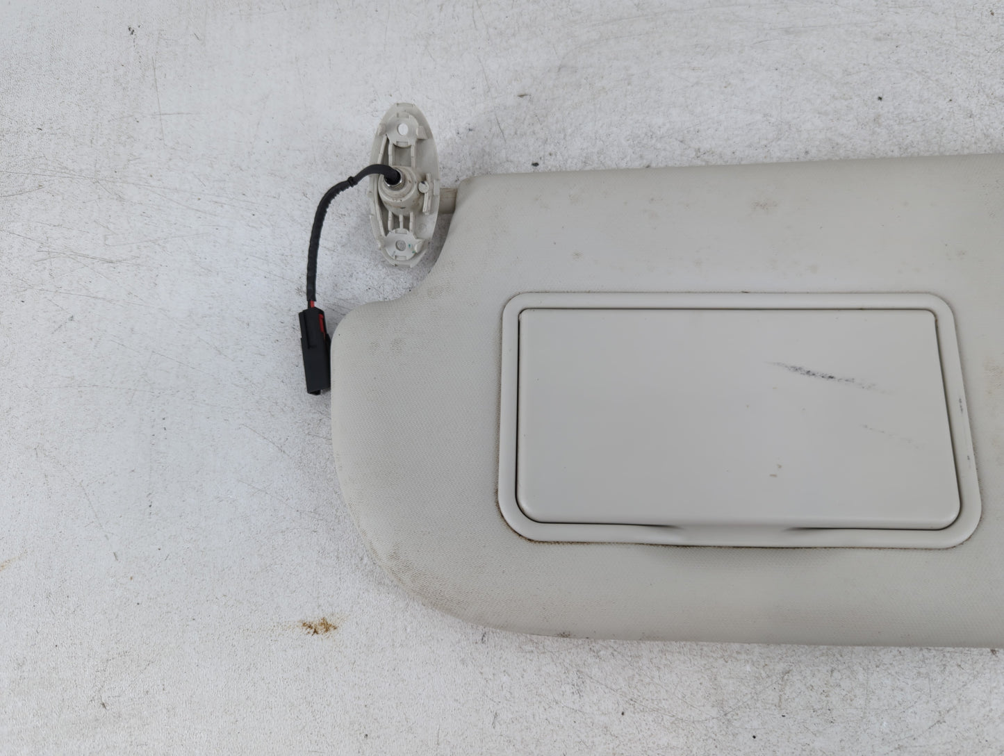 2012-2013 Ford Focus Sun Visor Shade Replacement Driver Left Mirror Fits Fits 2012 2013 OEM Used Auto Parts - Oemusedautopar