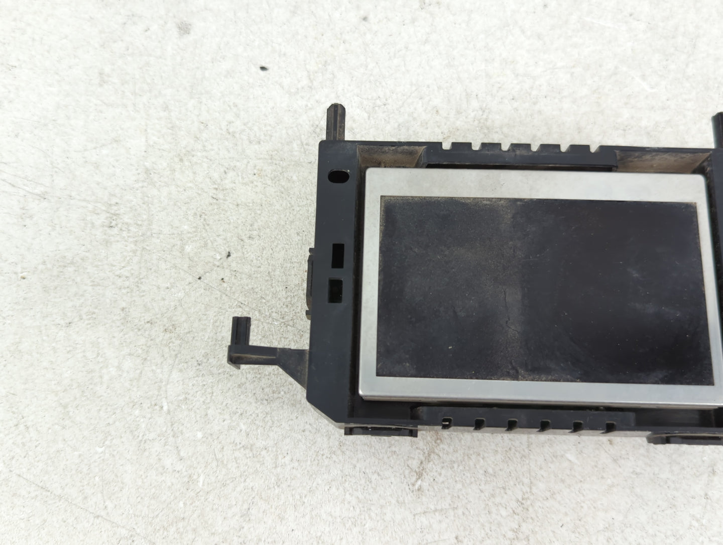 2012-2014 Ford Focus Radio AM FM Cd Player Receiver Replacement P/N:CM5T-18B955-GE Fits Fits 2012 2013 2014 OEM Used Auto Pa