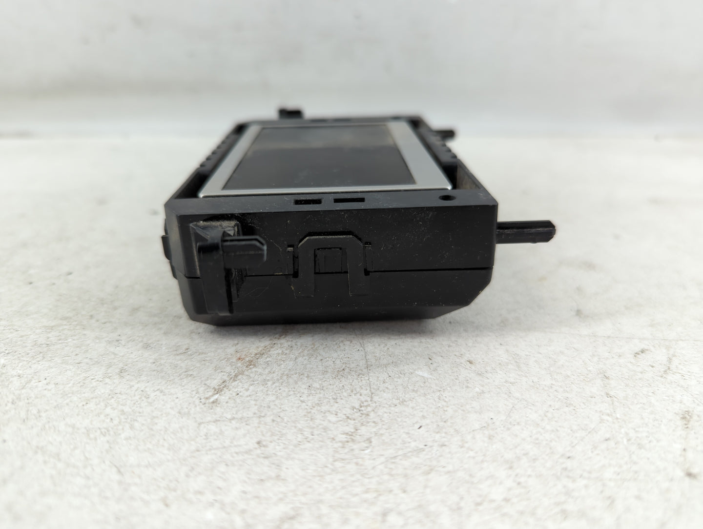 2012-2014 Ford Focus Radio AM FM Cd Player Receiver Replacement P/N:CM5T-18B955-GE Fits Fits 2012 2013 2014 OEM Used Auto Pa