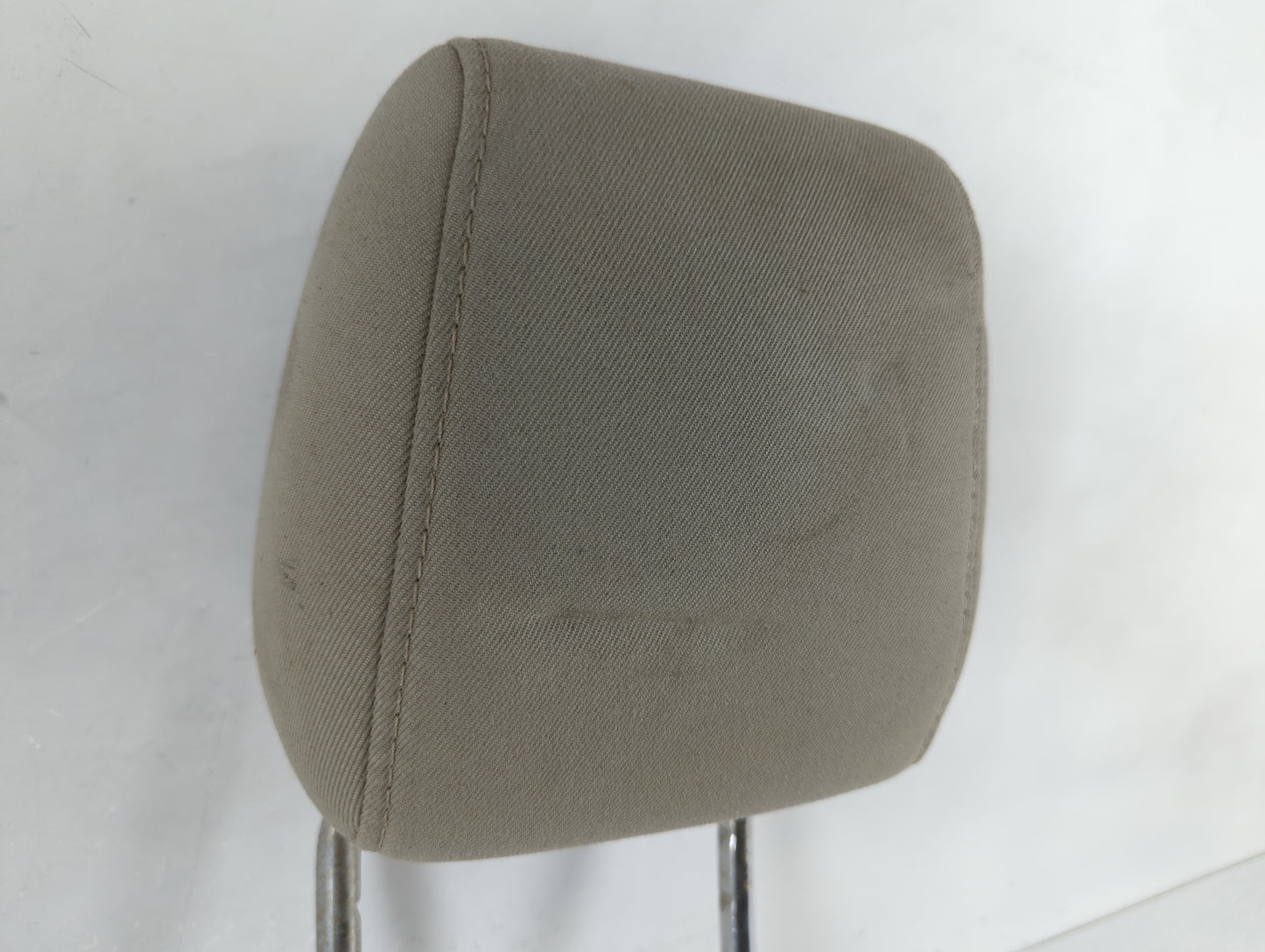 2012 Ford Focus Headrest Head Rest Front Driver Passenger Seat Fits OEM Used Auto Parts - Oemusedautoparts1.com