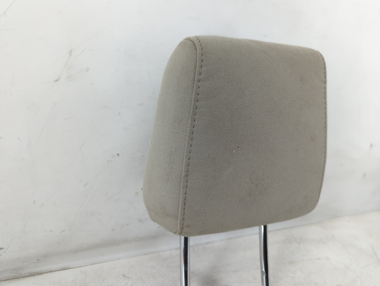 2012 Ford Focus Headrest Head Rest Rear Seat Fits OEM Used Auto Parts - Oemusedautoparts1.com