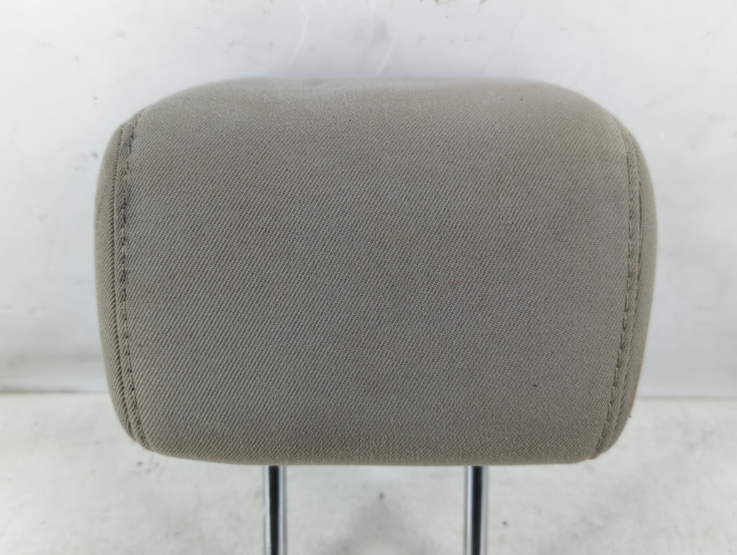 2012 Ford Focus Headrest Head Rest Rear Center Seat Fits OEM Used Auto Parts - Oemusedautoparts1.com