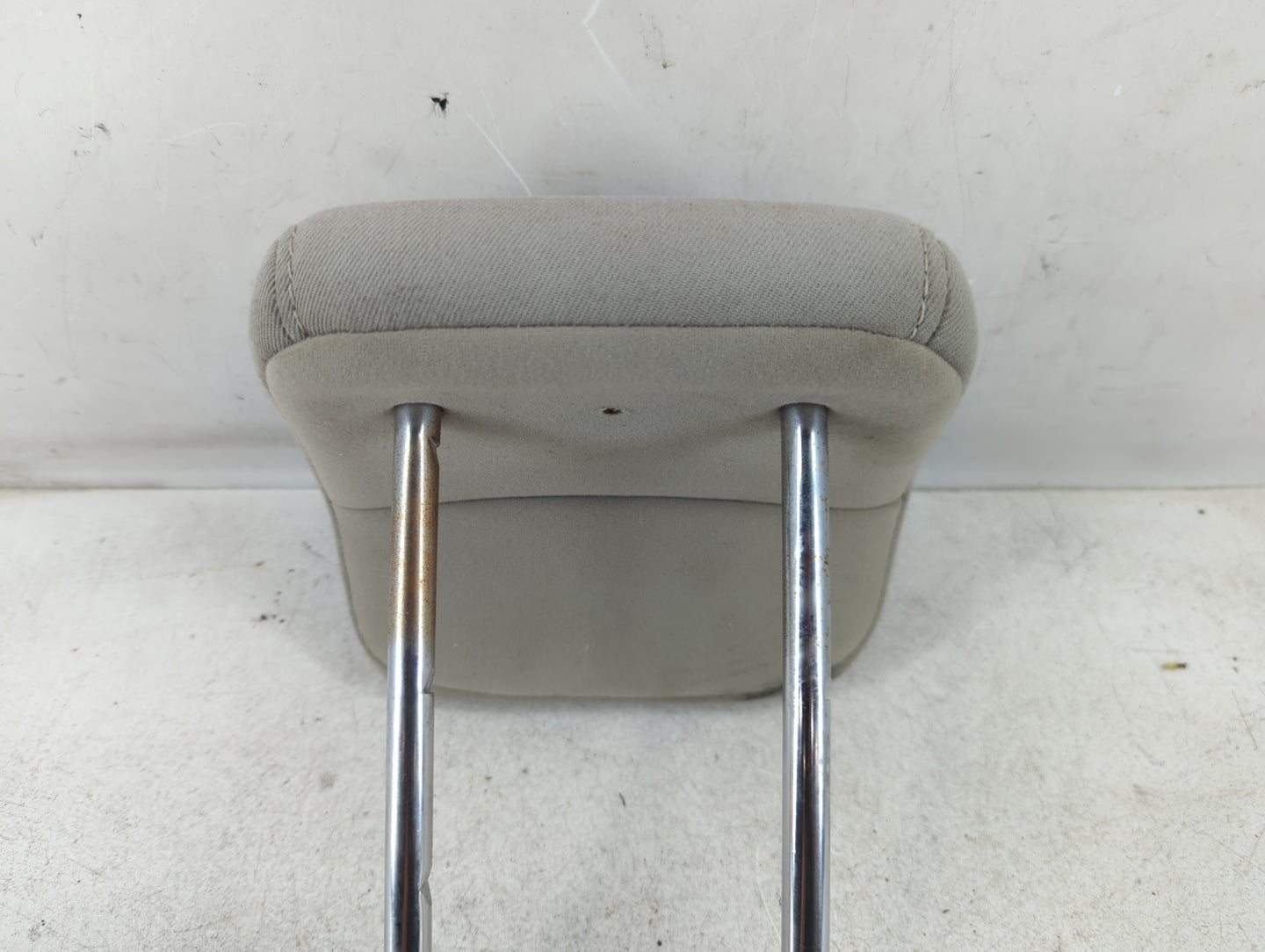 2012 Ford Focus Headrest Head Rest Rear Center Seat Fits OEM Used Auto Parts - Oemusedautoparts1.com