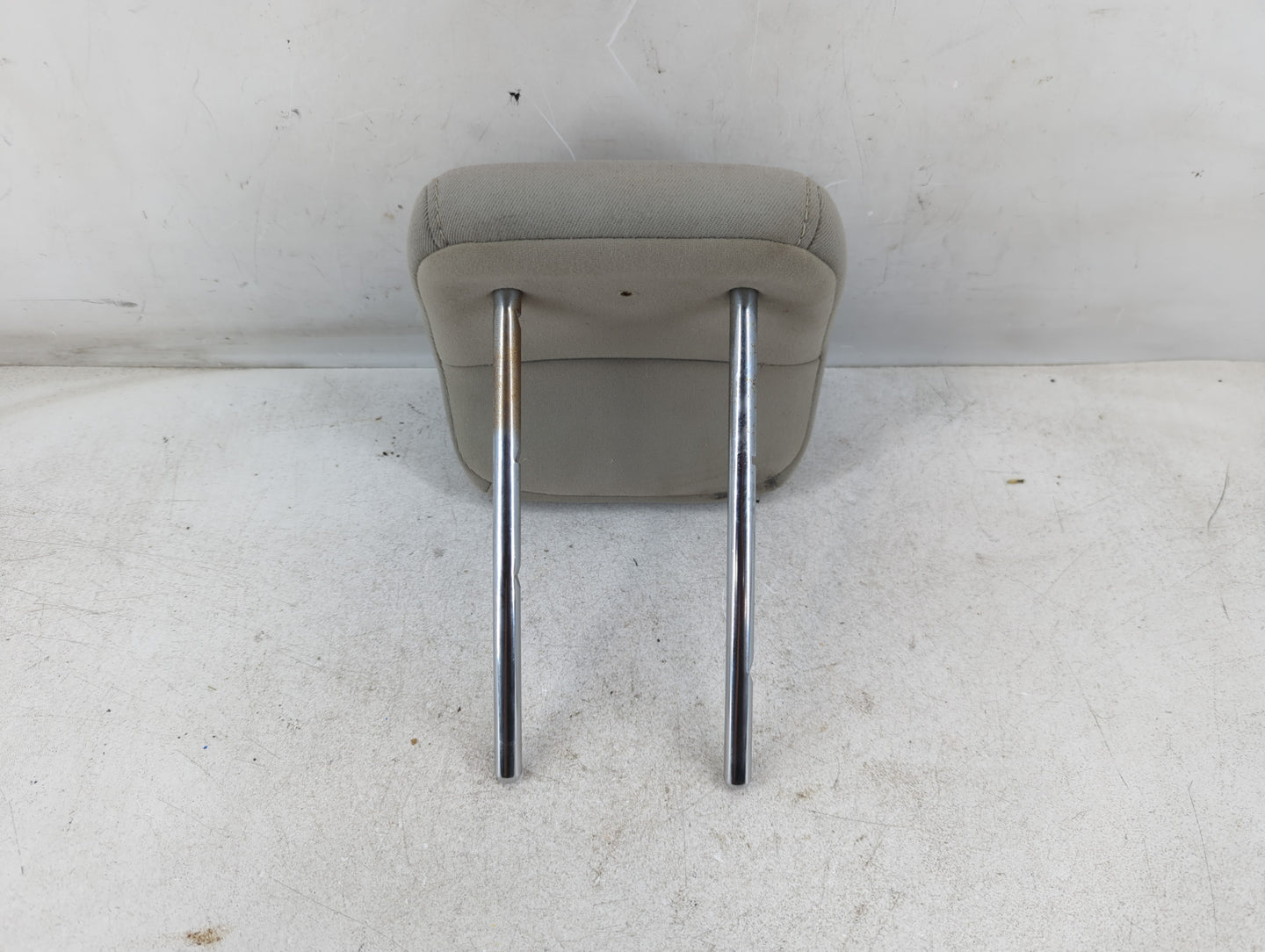 2012 Ford Focus Headrest Head Rest Rear Center Seat Fits OEM Used Auto Parts - Oemusedautoparts1.com
