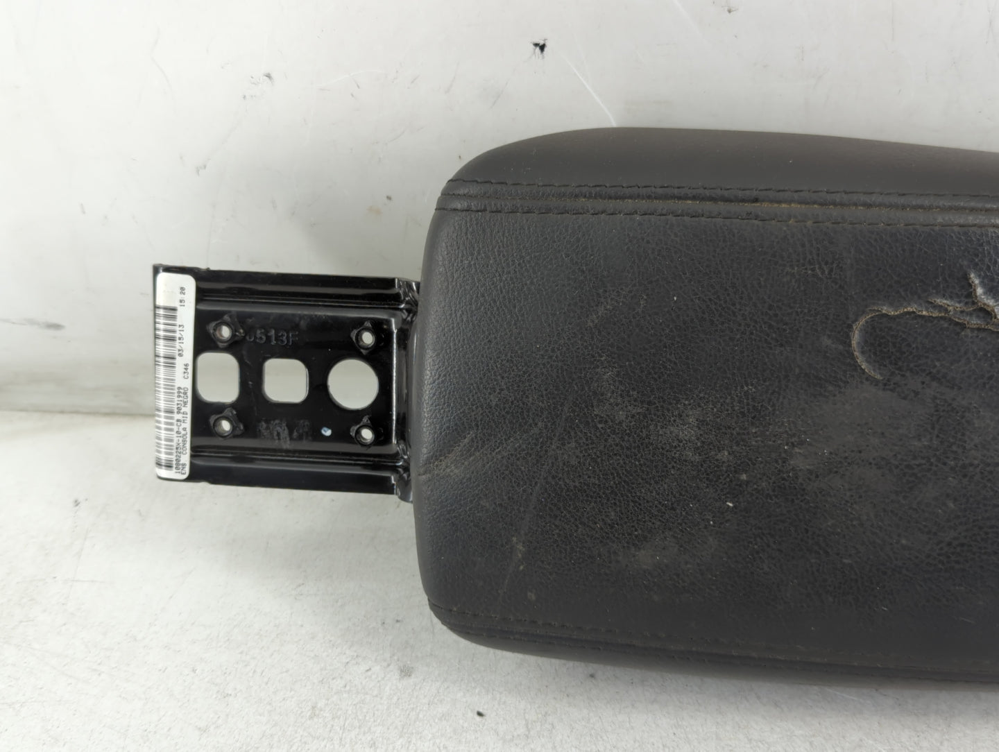 2012 Ford Focus Rear Cargo Cover Storage Retractable Shade - Oemusedautoparts1.com