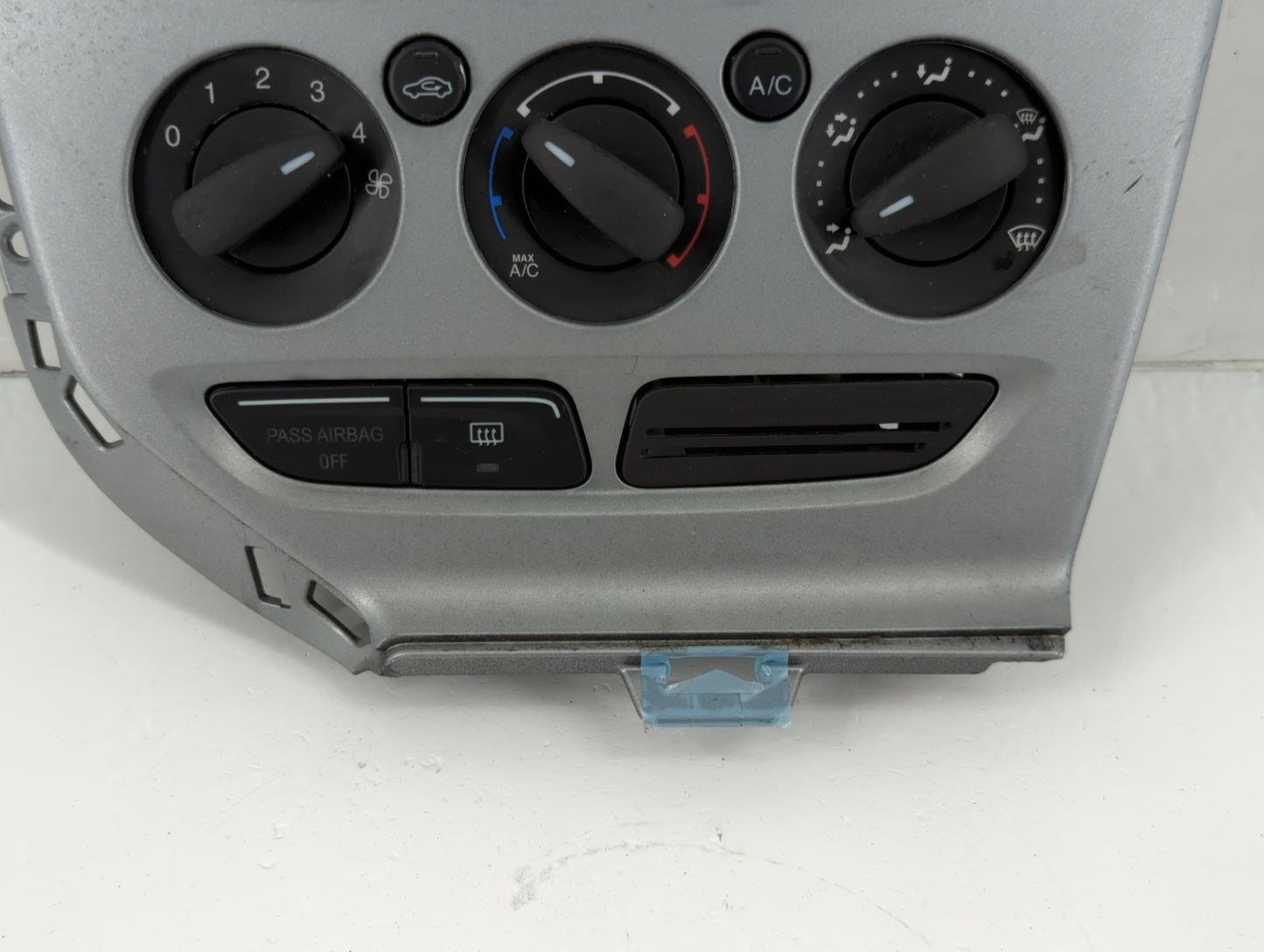 2012 Ford Focus Climate Control Module Temperature AC/Heater Replacement P/N:BM51-18522-AC Fits OEM Used Auto Parts - Oemuse