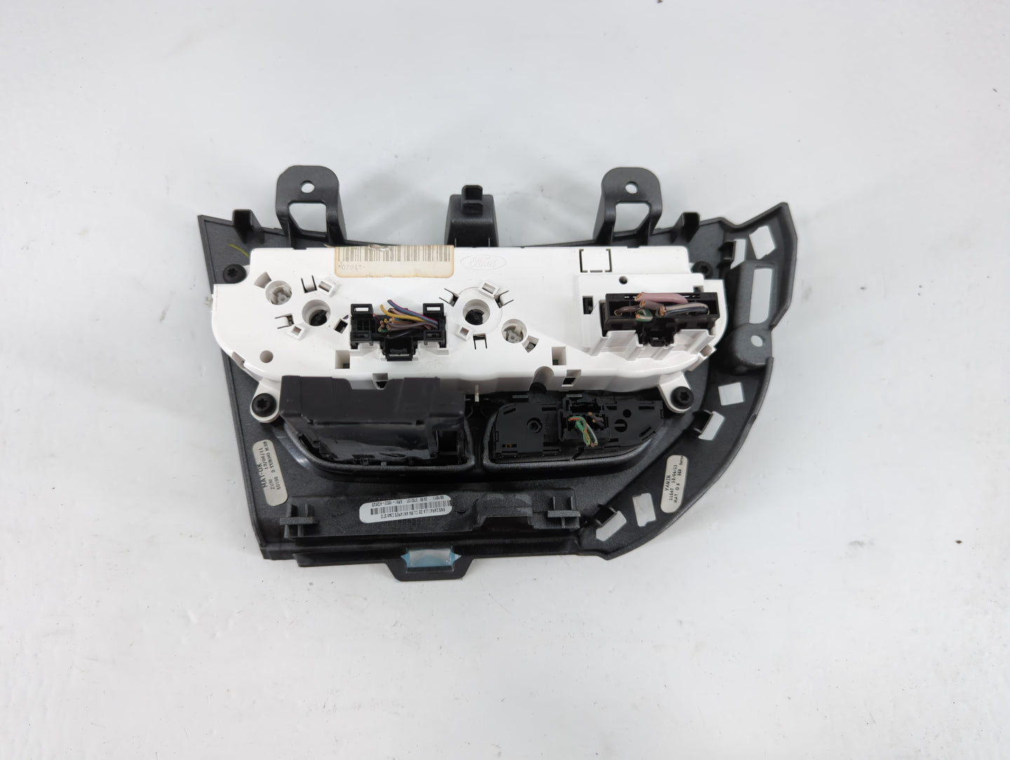 2012 Ford Focus Climate Control Module Temperature AC/Heater Replacement P/N:BM51-18522-AC Fits OEM Used Auto Parts - Oemuse