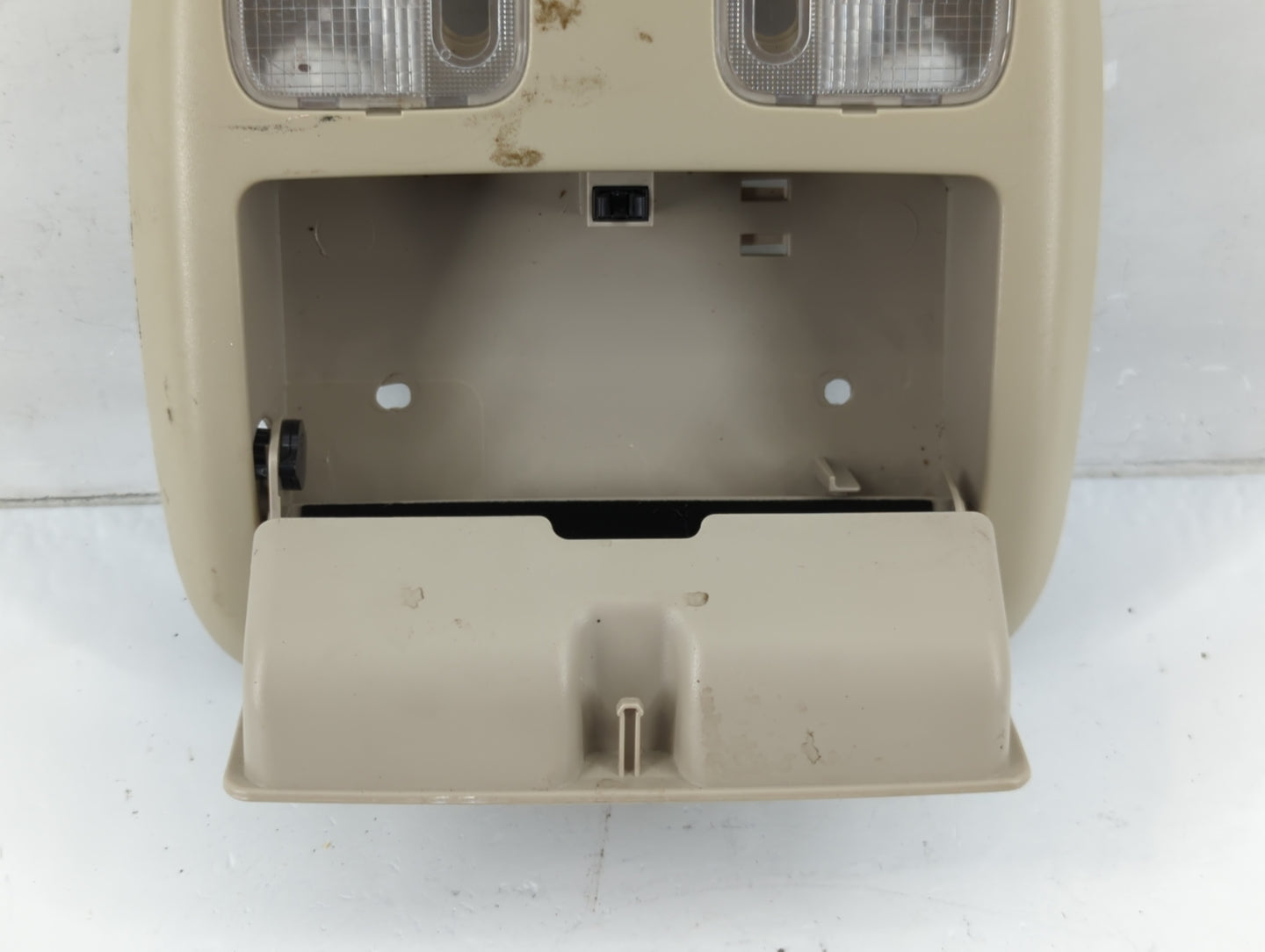 2010-2012 Ford Fusion Overhead Roof Console 1011396 - Oemusedautoparts1.com