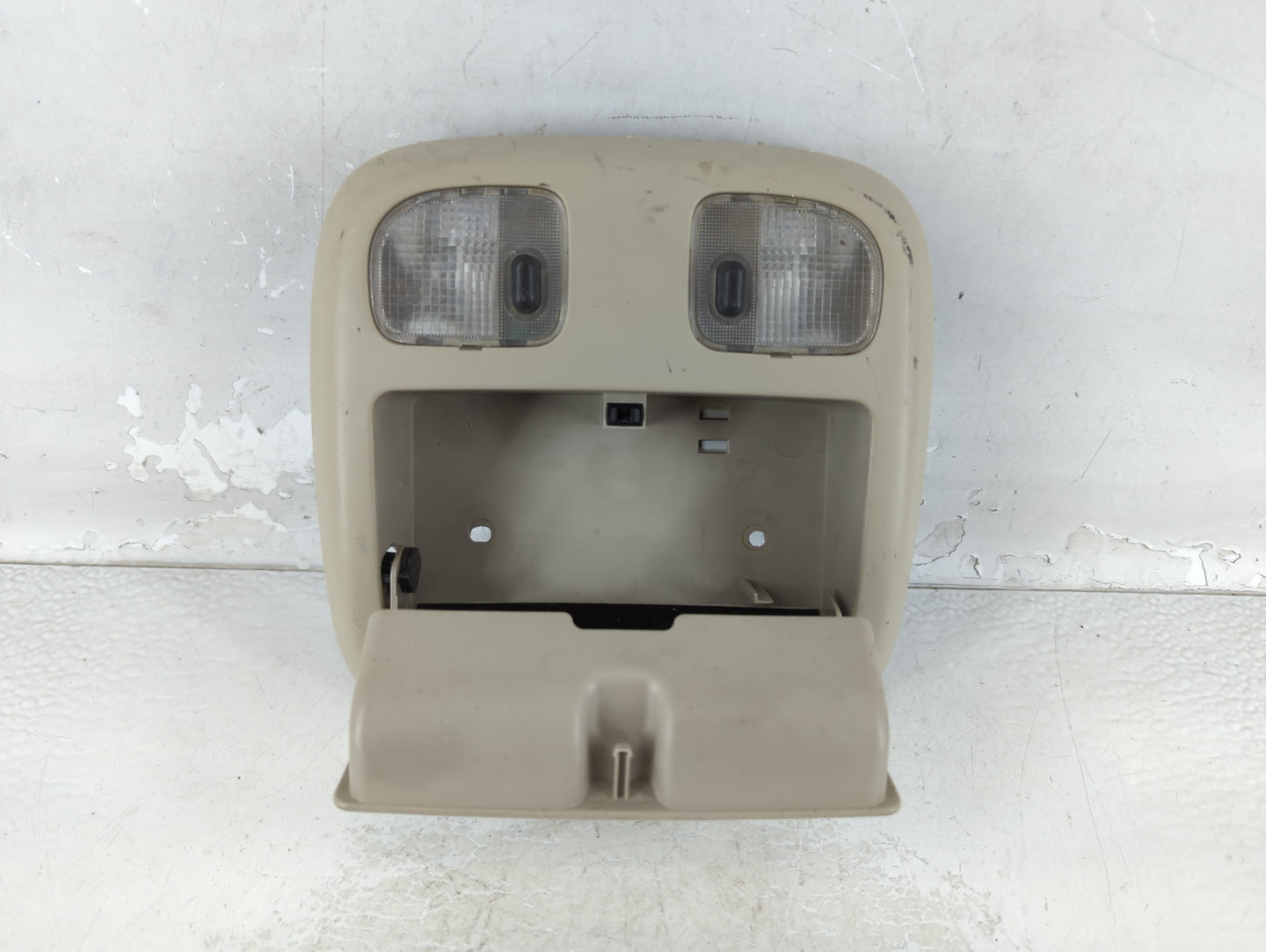 2010-2012 Ford Fusion Overhead Roof Console 1065507 - Oemusedautoparts1.com