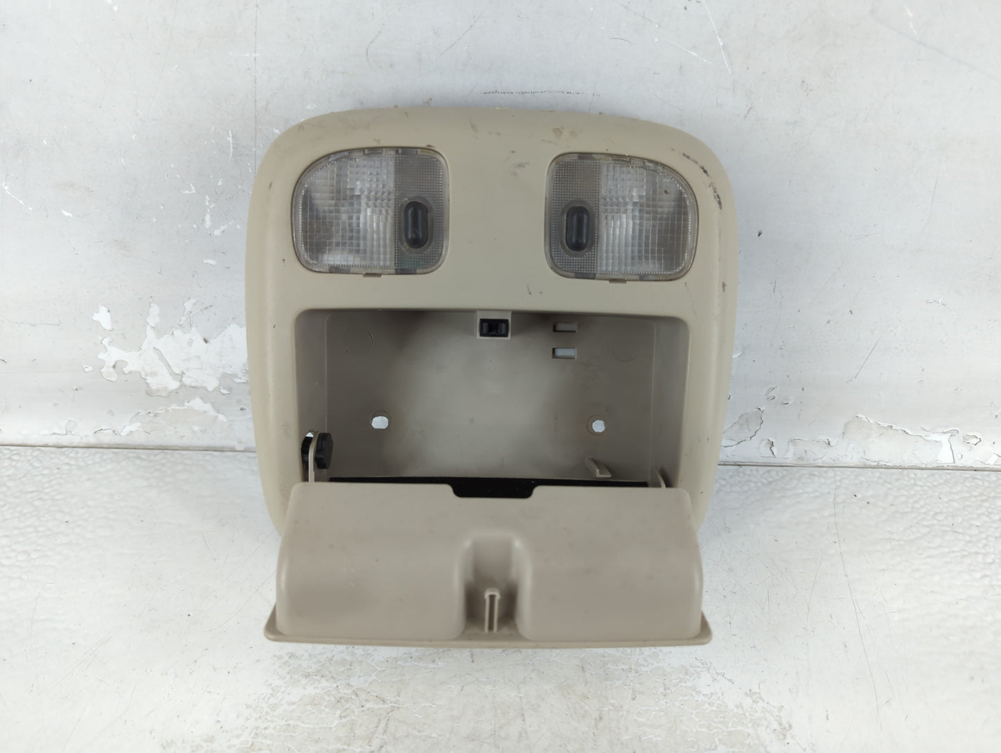 2010-2012 Ford Fusion Overhead Roof Console 1065507 - Oemusedautoparts1.com