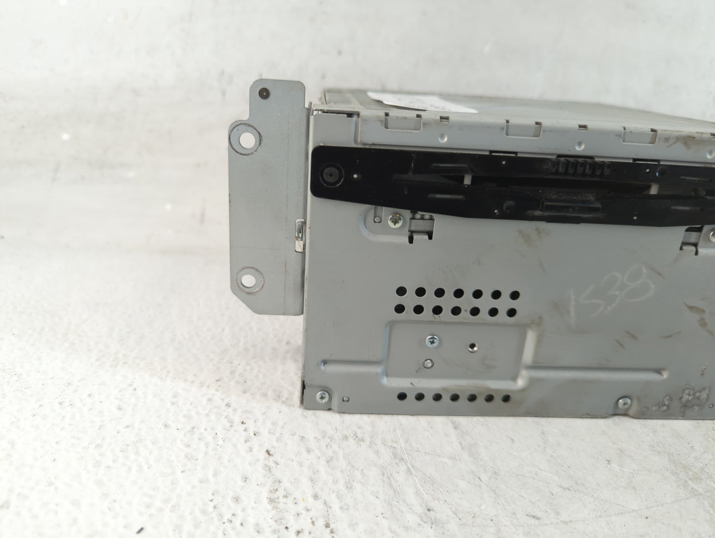 2010-2012 Ford Fusion Radio AM FM Cd Player Receiver Replacement P/N:BE5T-19C157-AB Fits Fits 2010 2011 2012 OEM Used Auto P