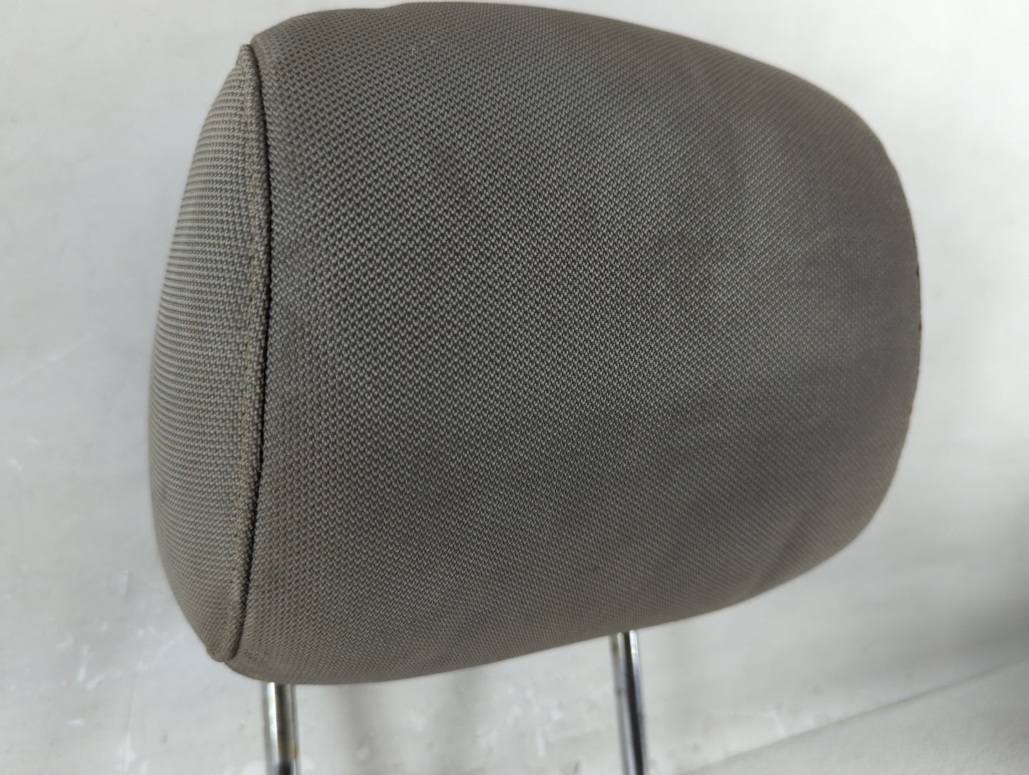 2011-2012 Ford Fusion Headrest Head Rest Rear Seat Fits Fits 2011 2012 OEM Used Auto Parts - Oemusedautoparts1.com