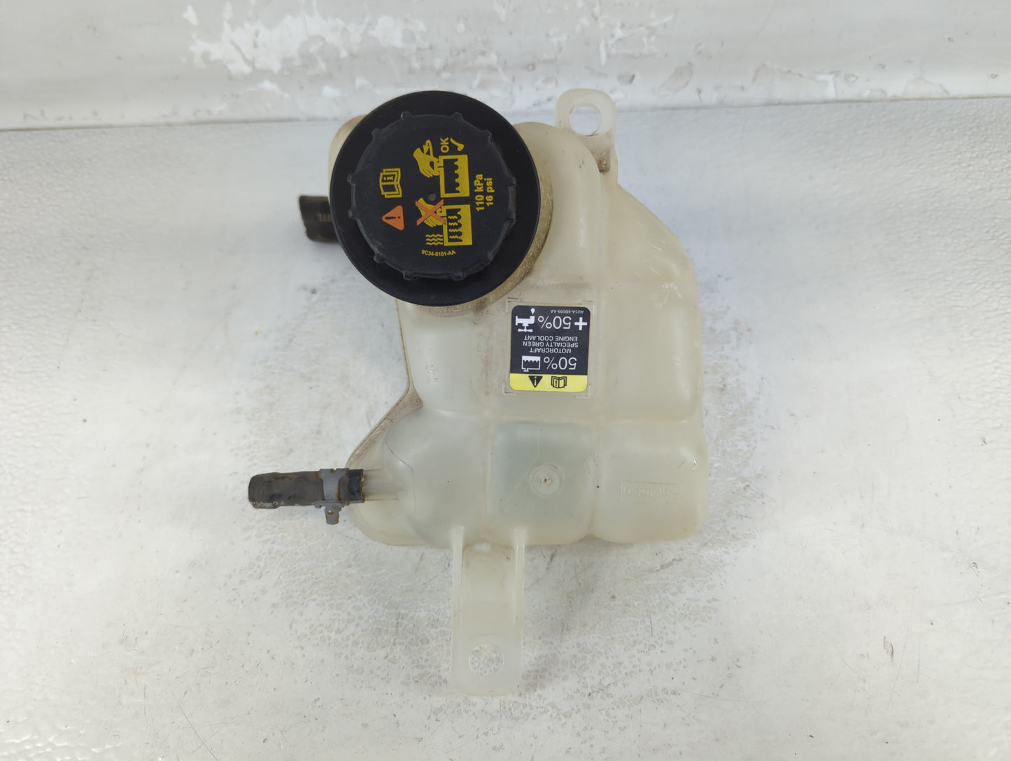 2010-2012 Ford Fusion Radiator Coolant Overflow Expansion Tank Bottle - Oemusedautoparts1.com
