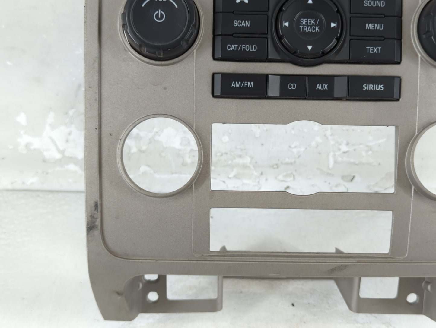 2011-2012 Ford Fusion Radio AM FM Cd Player Receiver Replacement P/N:9L8T-18A802-BB Fits Fits 2011 2012 OEM Used Auto Parts 