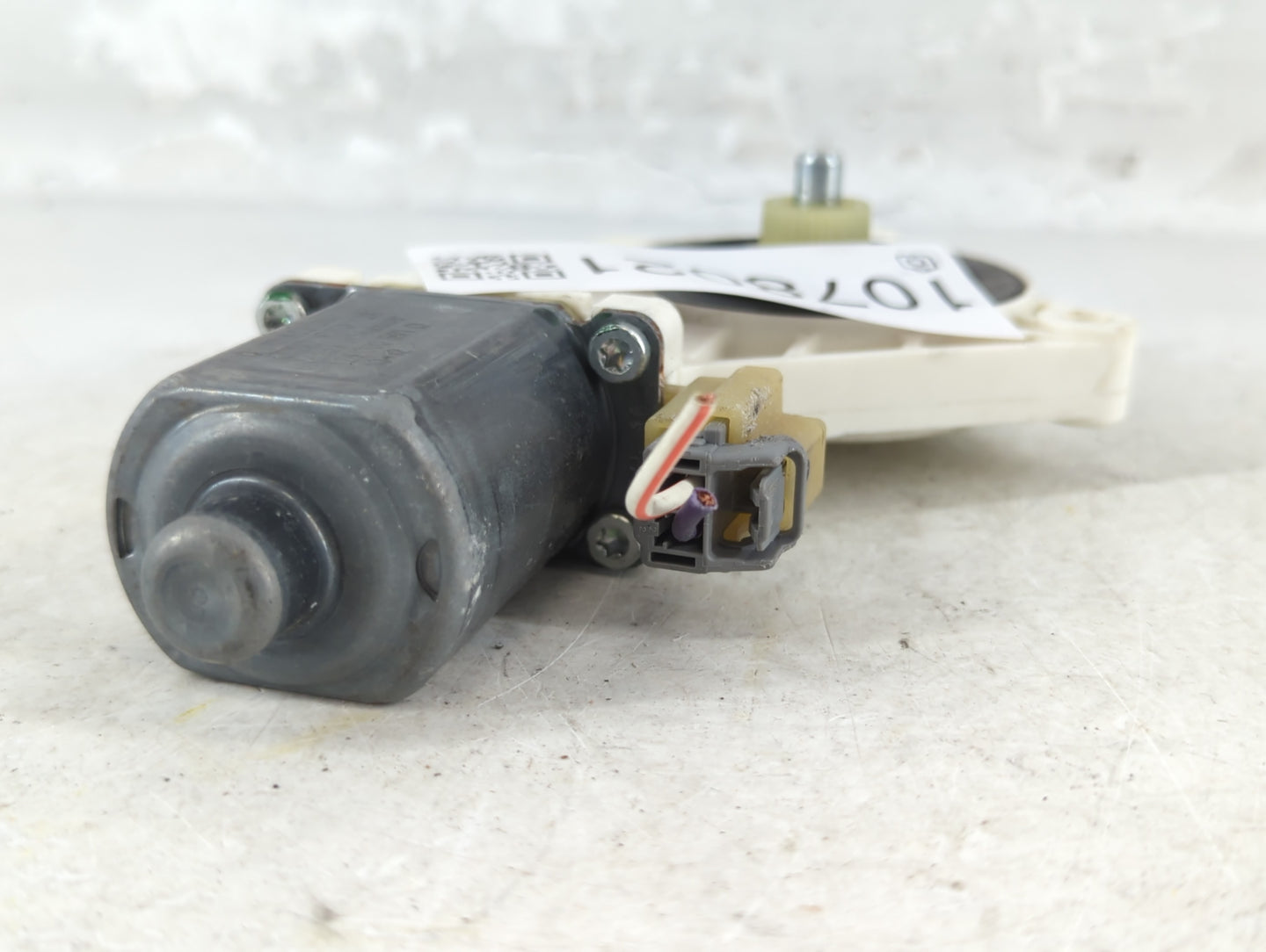 2011-2012 Ford Fusion Passenger Front Right Power Window Motor - Oemusedautoparts1.com
