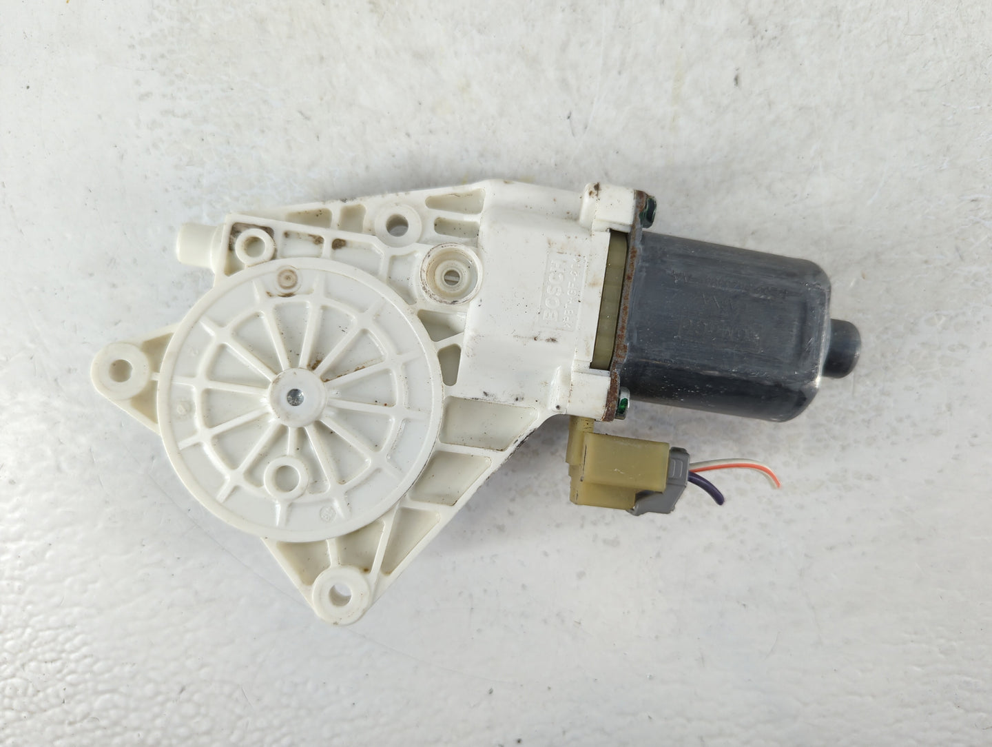 2011-2012 Ford Fusion Passenger Front Right Power Window Motor - Oemusedautoparts1.com