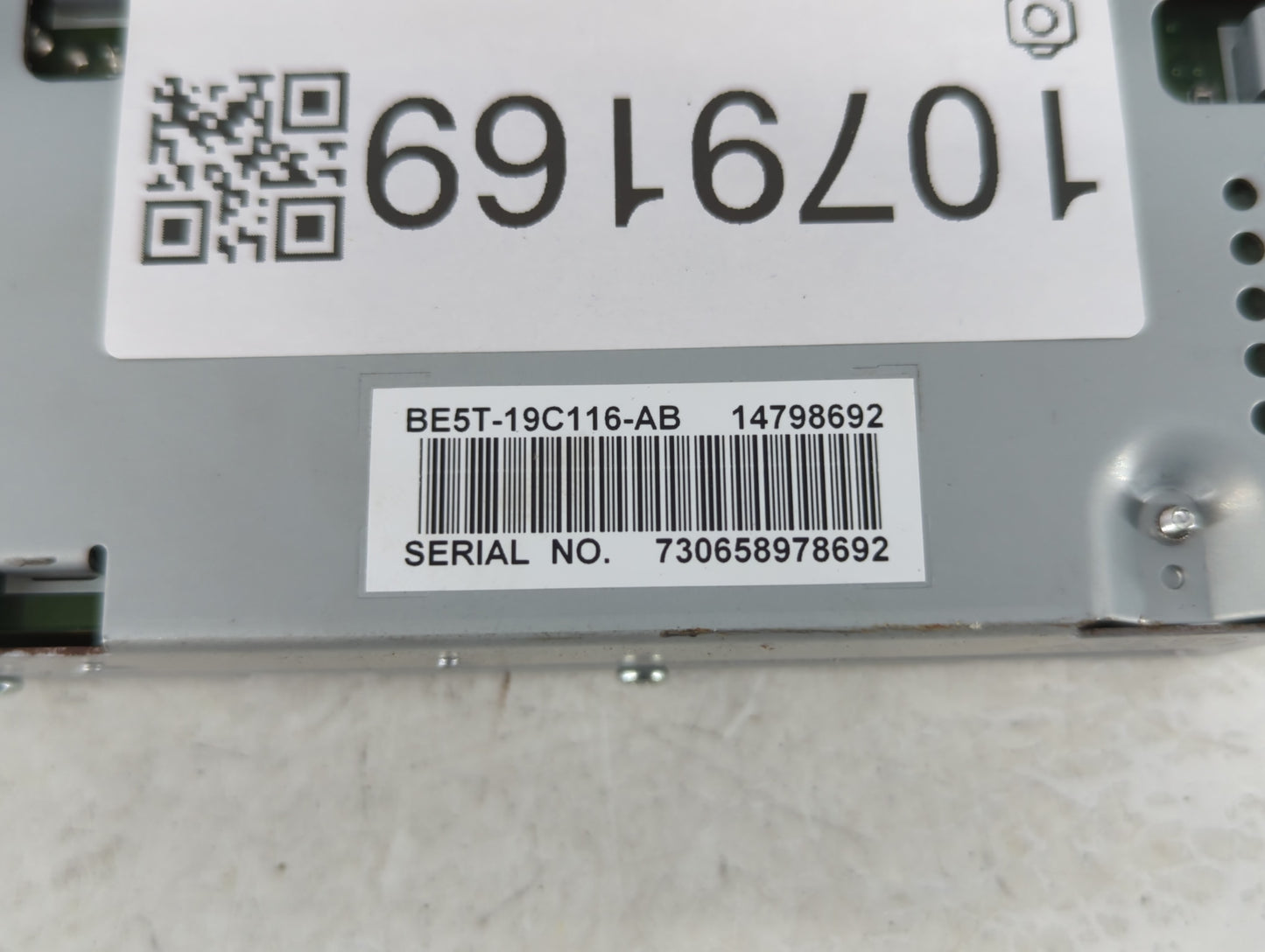 2010-2012 Ford Fusion Information Display Screen - Oemusedautoparts1.com