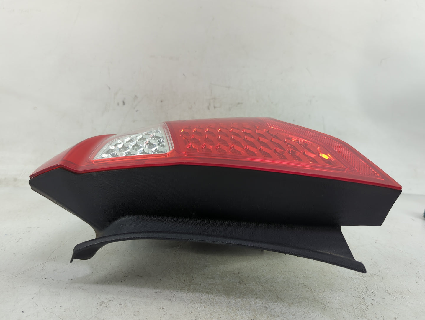 2010-2012 Ford Fusion Tail Light Assembly Passenger Right OEM Fits Fits 2010 2011 2012 OEM Used Auto Parts - Oemusedautopart