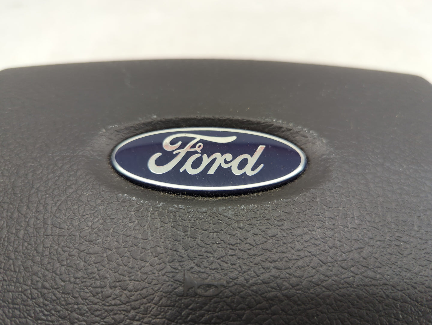 2010-2012 Ford Fusion Air Bag Driver Left Steering Wheel Mounted - Oemusedautoparts1.com
