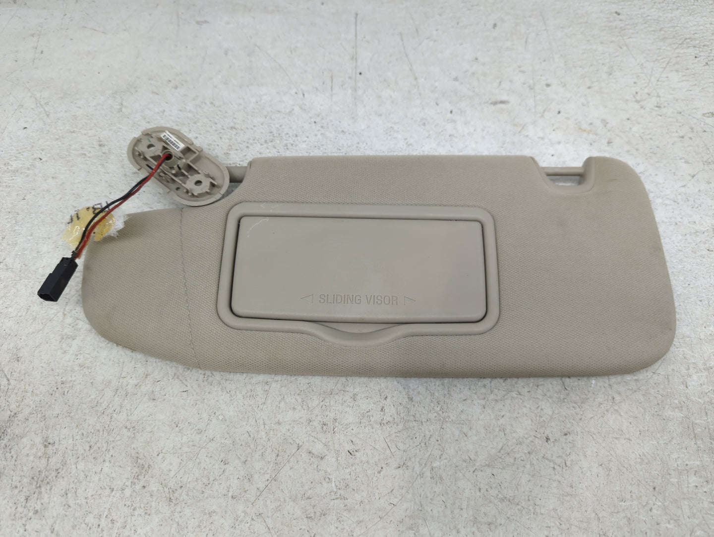2010-2012 Ford Fusion Sun Visor Shade Replacement Driver Left Mirror Fits Fits 2010 2011 2012 OEM Used Auto Parts - Oemuseda