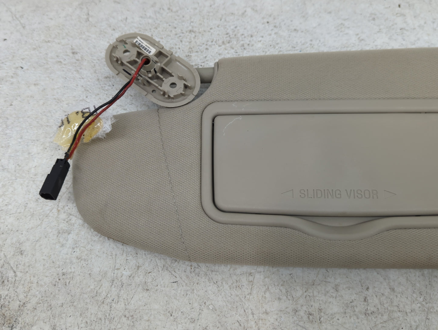 2010-2012 Ford Fusion Sun Visor Shade Replacement Driver Left Mirror Fits Fits 2010 2011 2012 OEM Used Auto Parts - Oemuseda