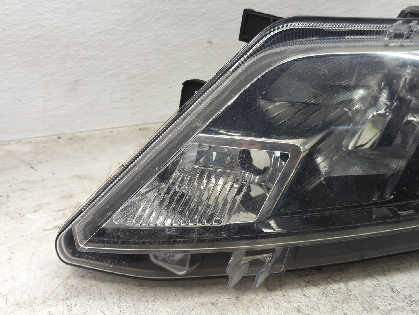 2010-2012 Ford Fusion Driver Left Oem Head Light Headlight Lamp - Oemusedautoparts1.com