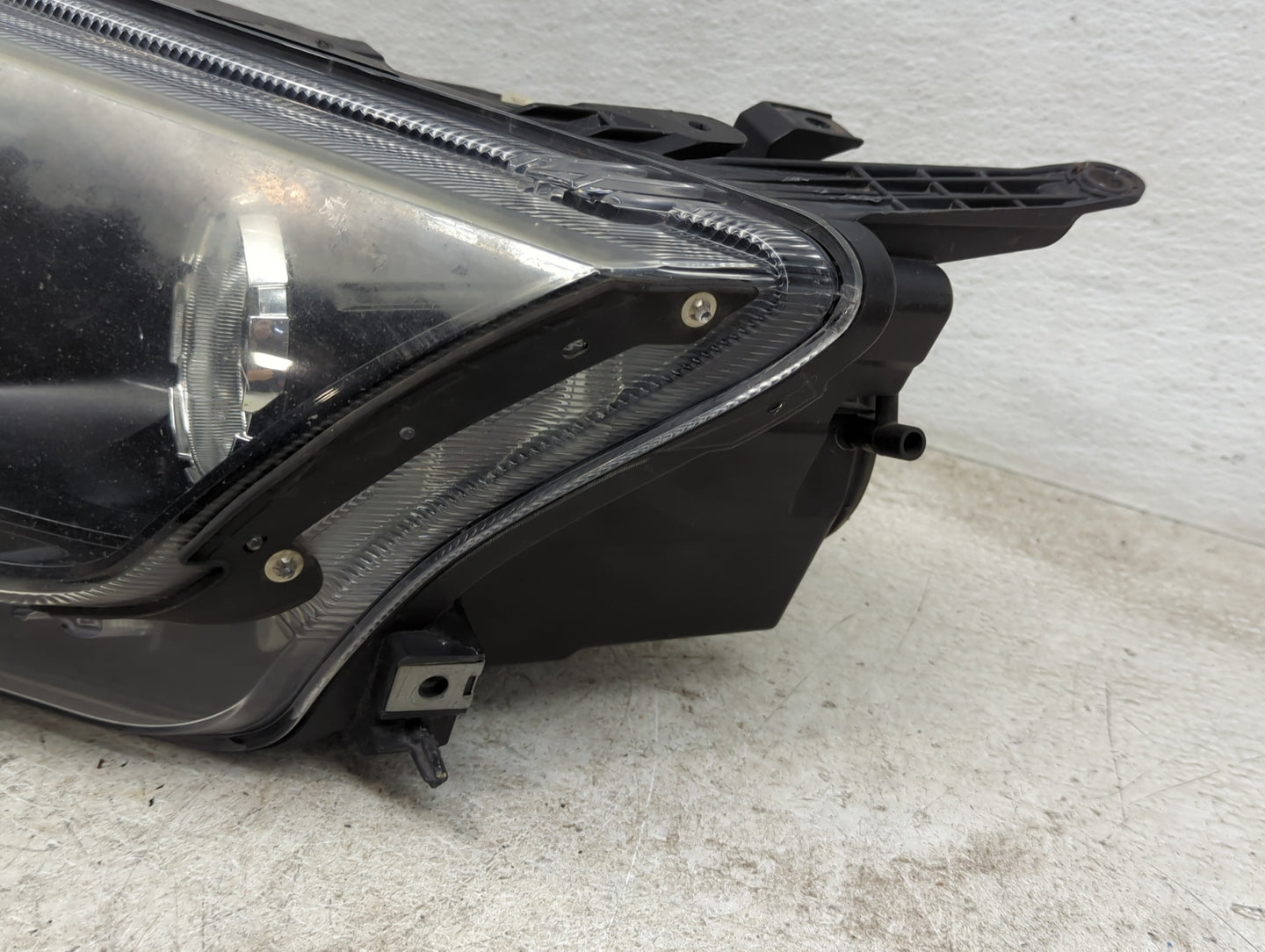 2010-2012 Ford Fusion Driver Left Oem Head Light Headlight Lamp - Oemusedautoparts1.com