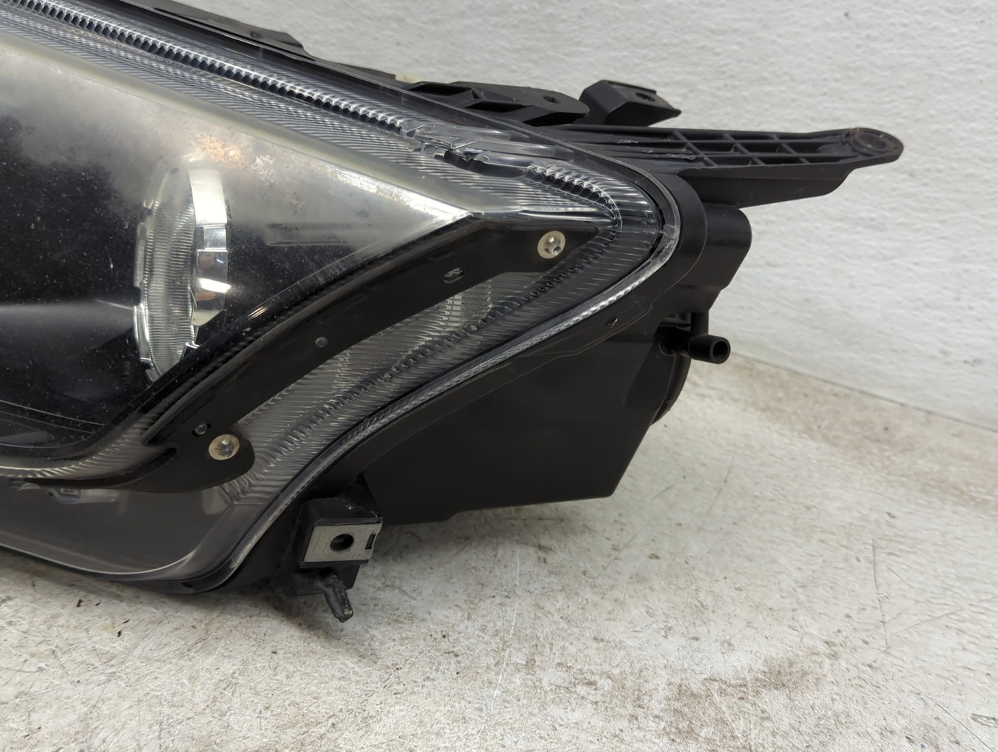 2010-2012 Ford Fusion Driver Left Oem Head Light Headlight Lamp - Oemusedautoparts1.com