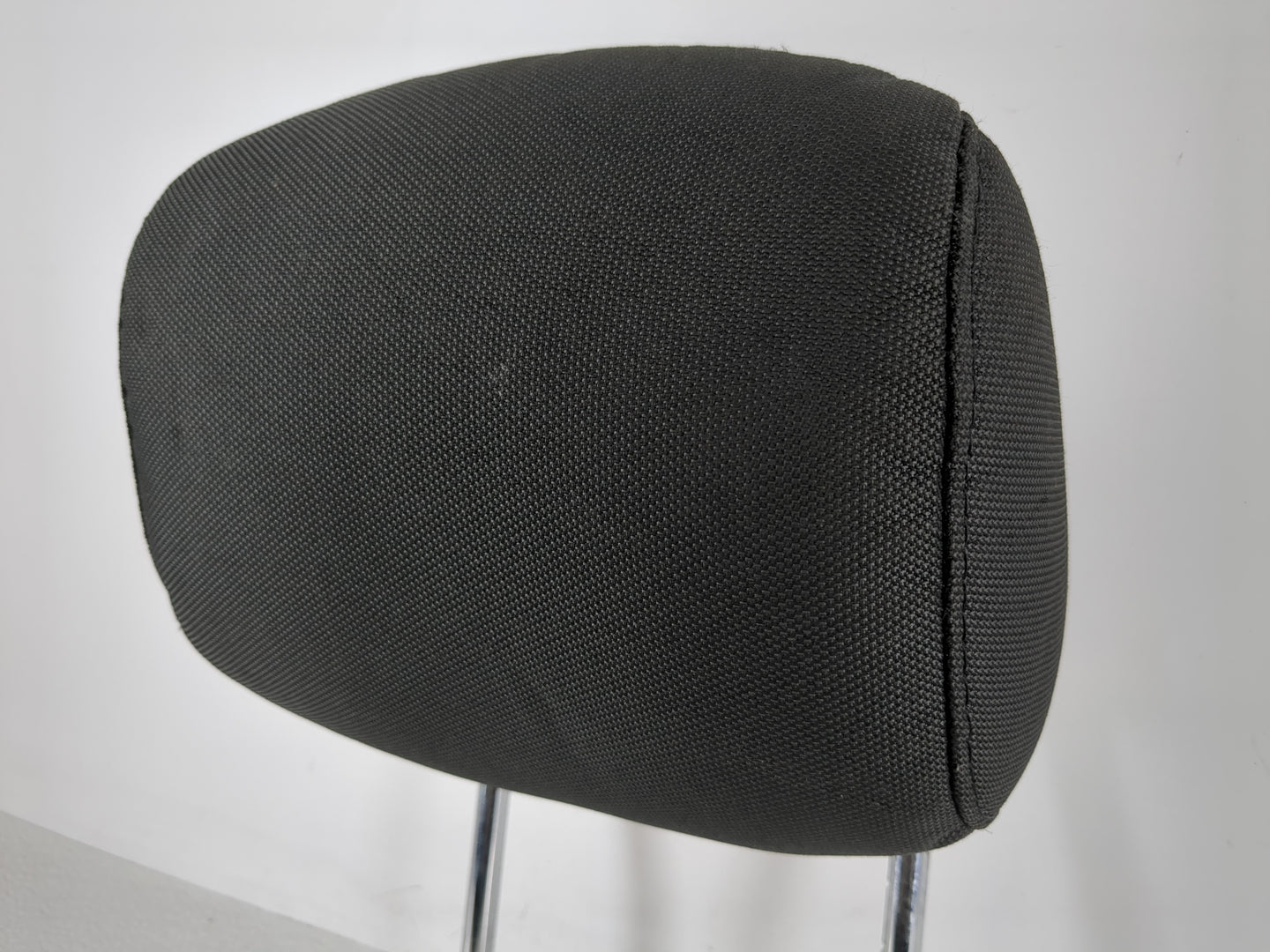 2011-2012 Ford Fusion Headrest Head Rest Rear Seat Fits Fits 2011 2012 OEM Used Auto Parts - Oemusedautoparts1.com