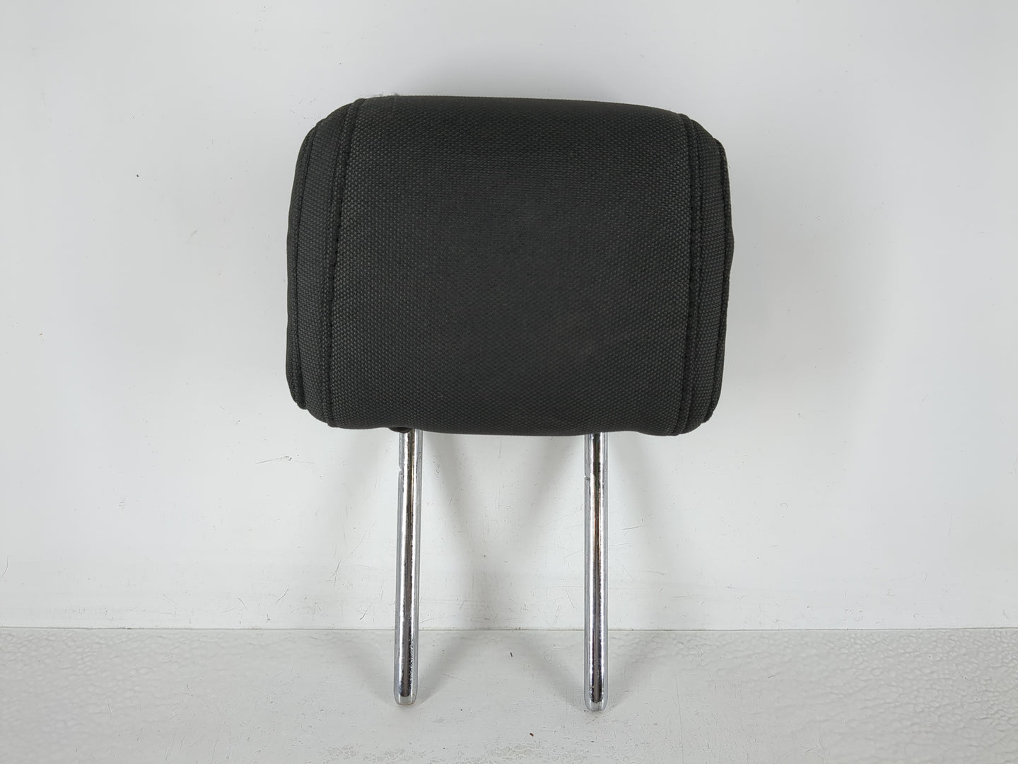 2011-2012 Ford Fusion Headrest Head Rest Rear Center Seat Fits Fits 2011 2012 OEM Used Auto Parts - Oemusedautoparts1.com