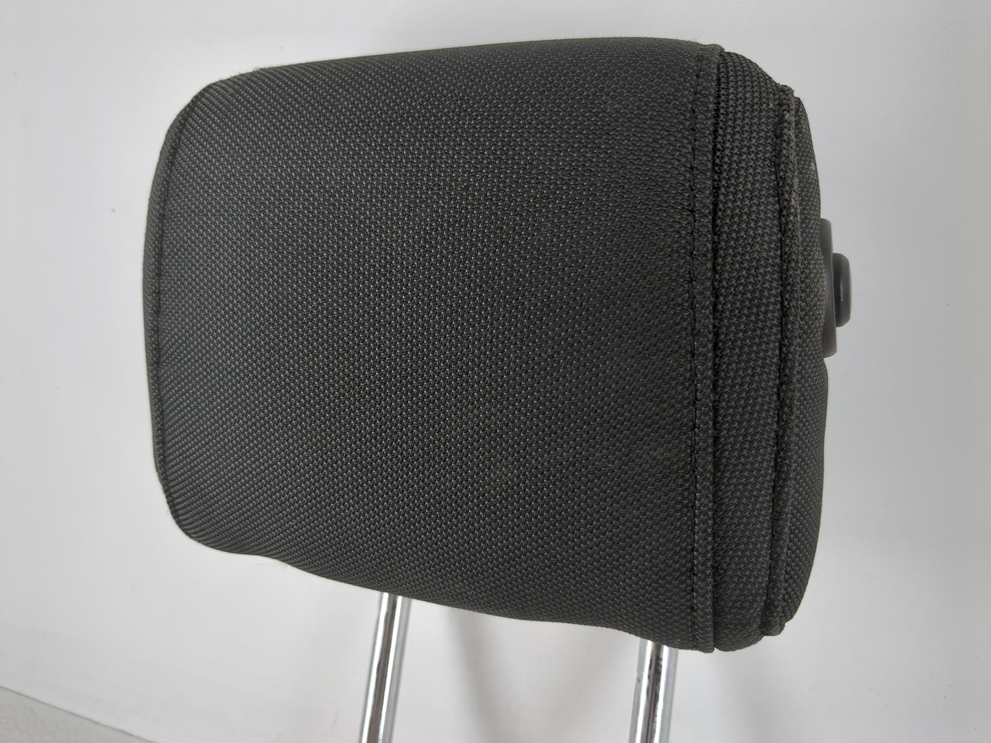 2011-2012 Ford Fusion Headrest Head Rest Rear Center Seat Fits Fits 2011 2012 OEM Used Auto Parts - Oemusedautoparts1.com