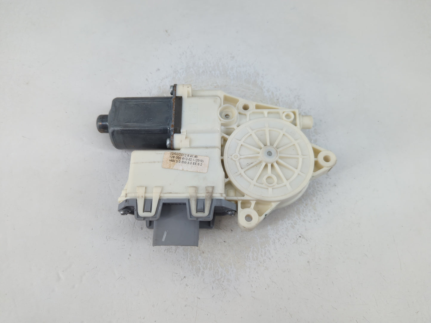 2006-2012 Ford Fusion Passenger Front Right Power Window Motor - Oemusedautoparts1.com