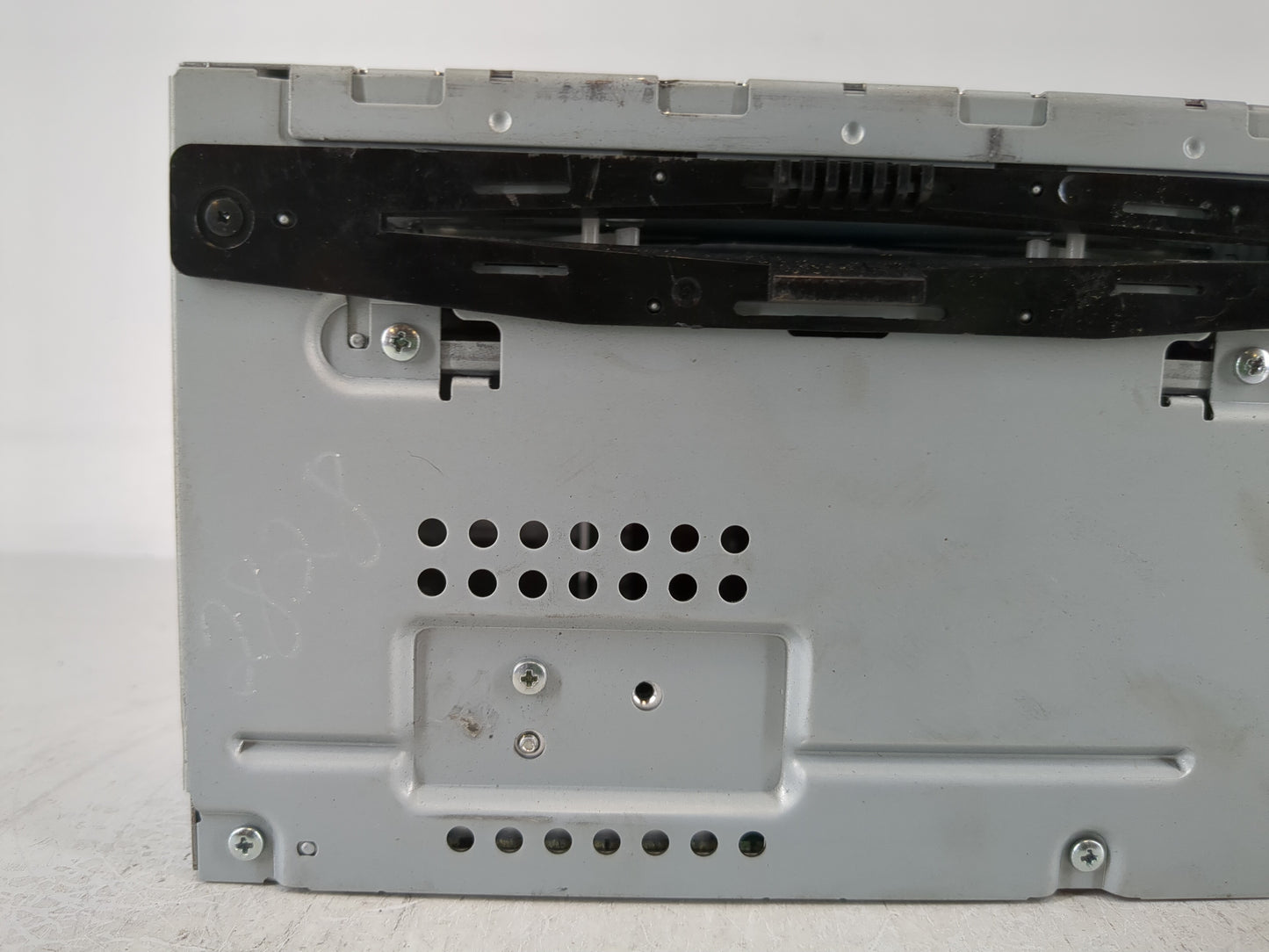 2010-2012 Ford Fusion Radio AM FM Cd Player Receiver Replacement P/N:BE5T-19C157-AB Fits Fits 2010 2011 2012 OEM Used Auto P