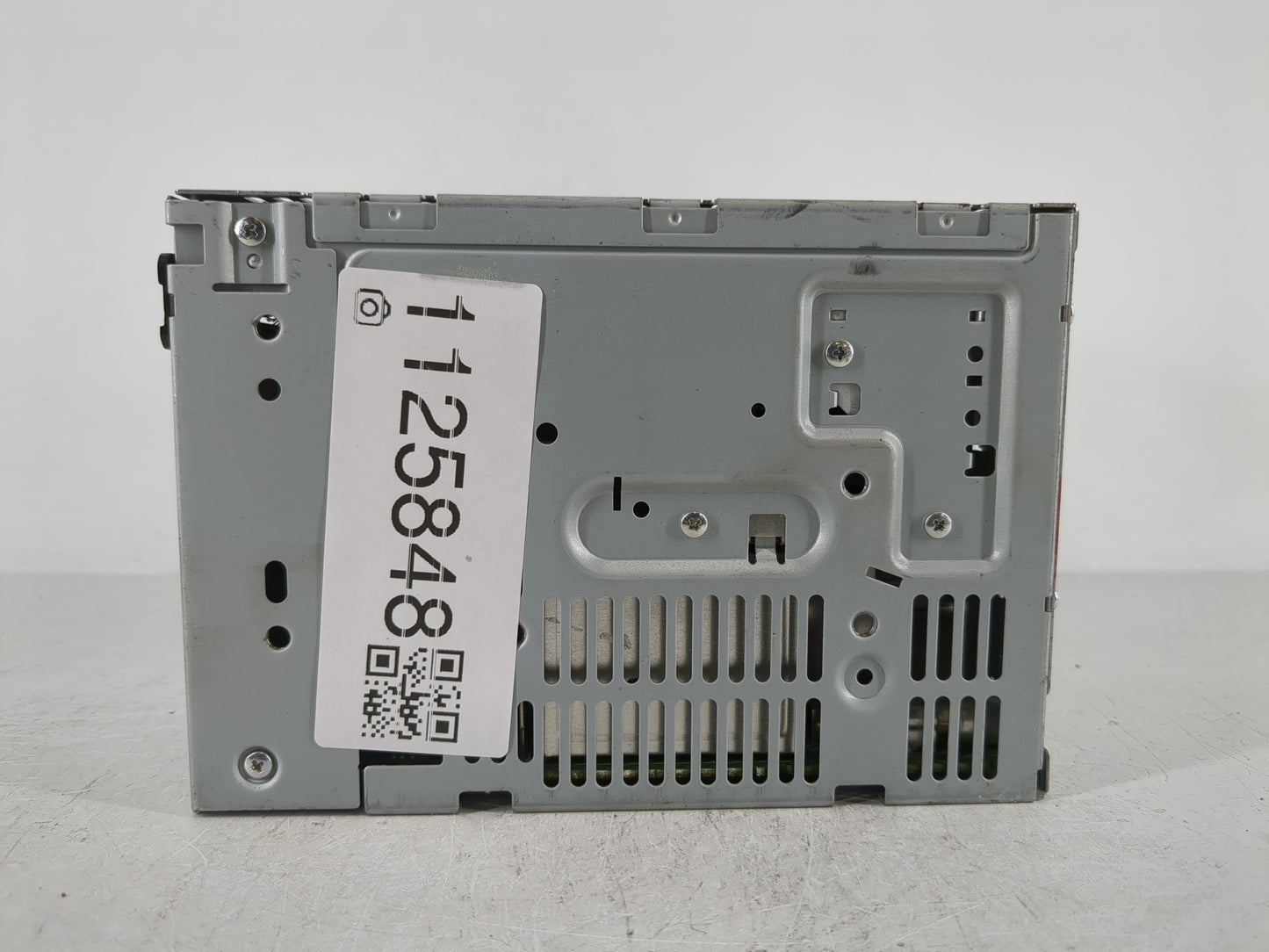 2010-2012 Ford Fusion Radio AM FM Cd Player Receiver Replacement P/N:BE5T-19C157-AB Fits Fits 2010 2011 2012 OEM Used Auto P