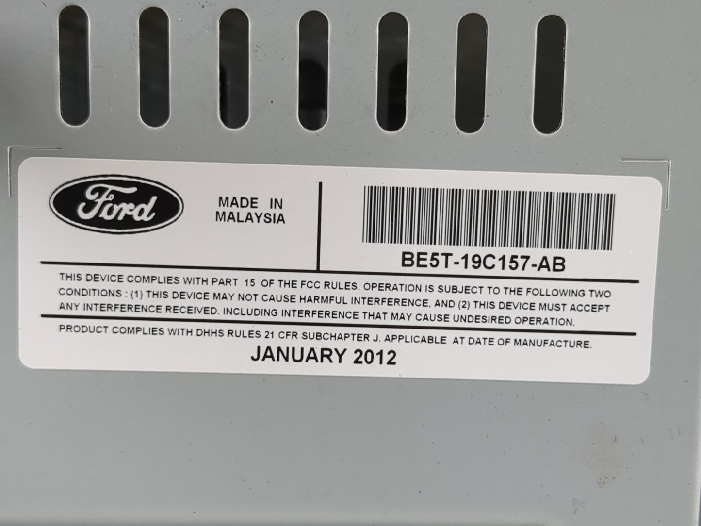 2011-2012 Ford Fusion Radio AM FM Cd Player Receiver Replacement P/N:BE5T-19C157-AB Fits Fits 2011 2012 OEM Used Auto Parts 