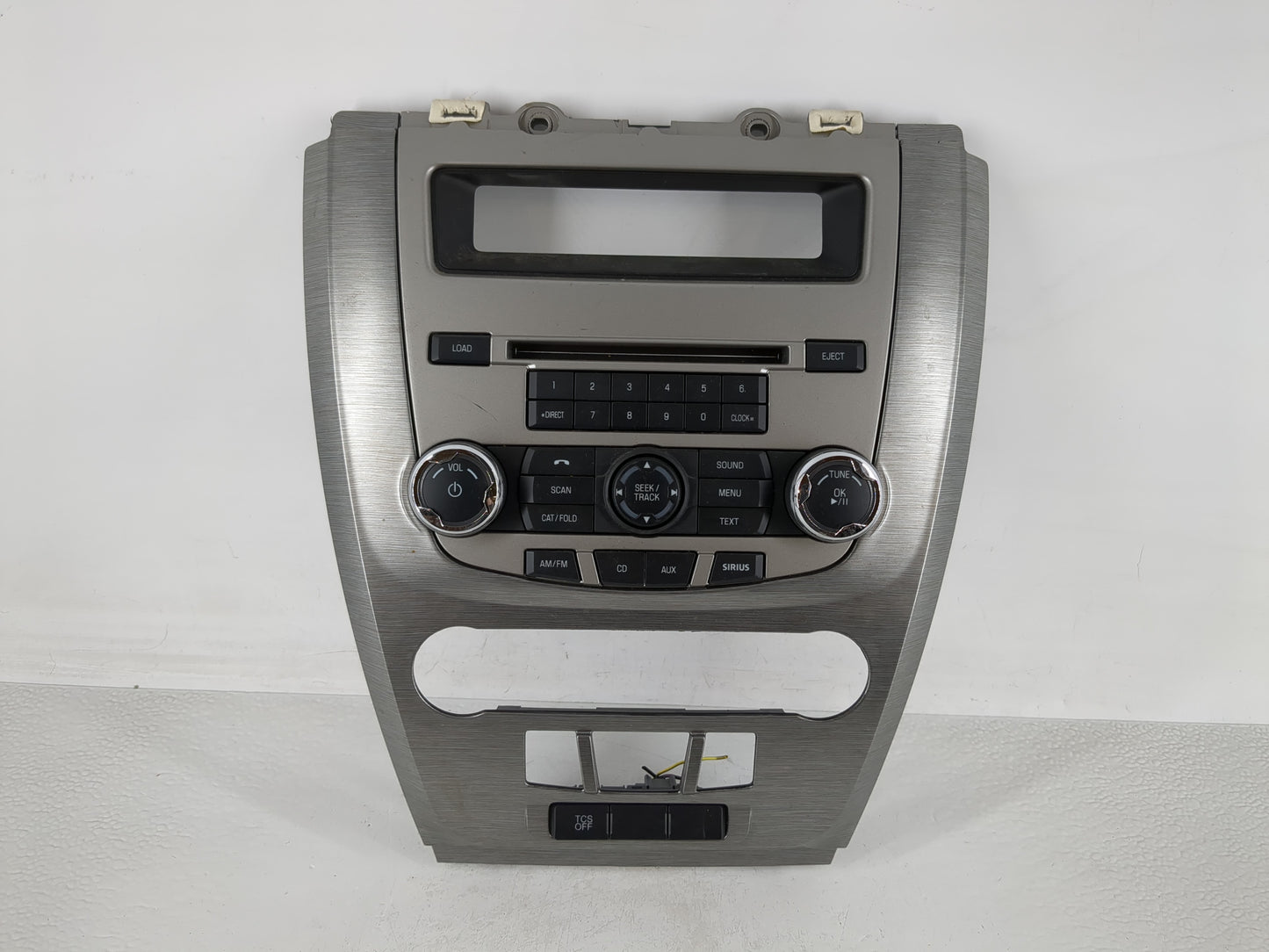 2010-2012 Ford Fusion Radio Control Panel - Oemusedautoparts1.com