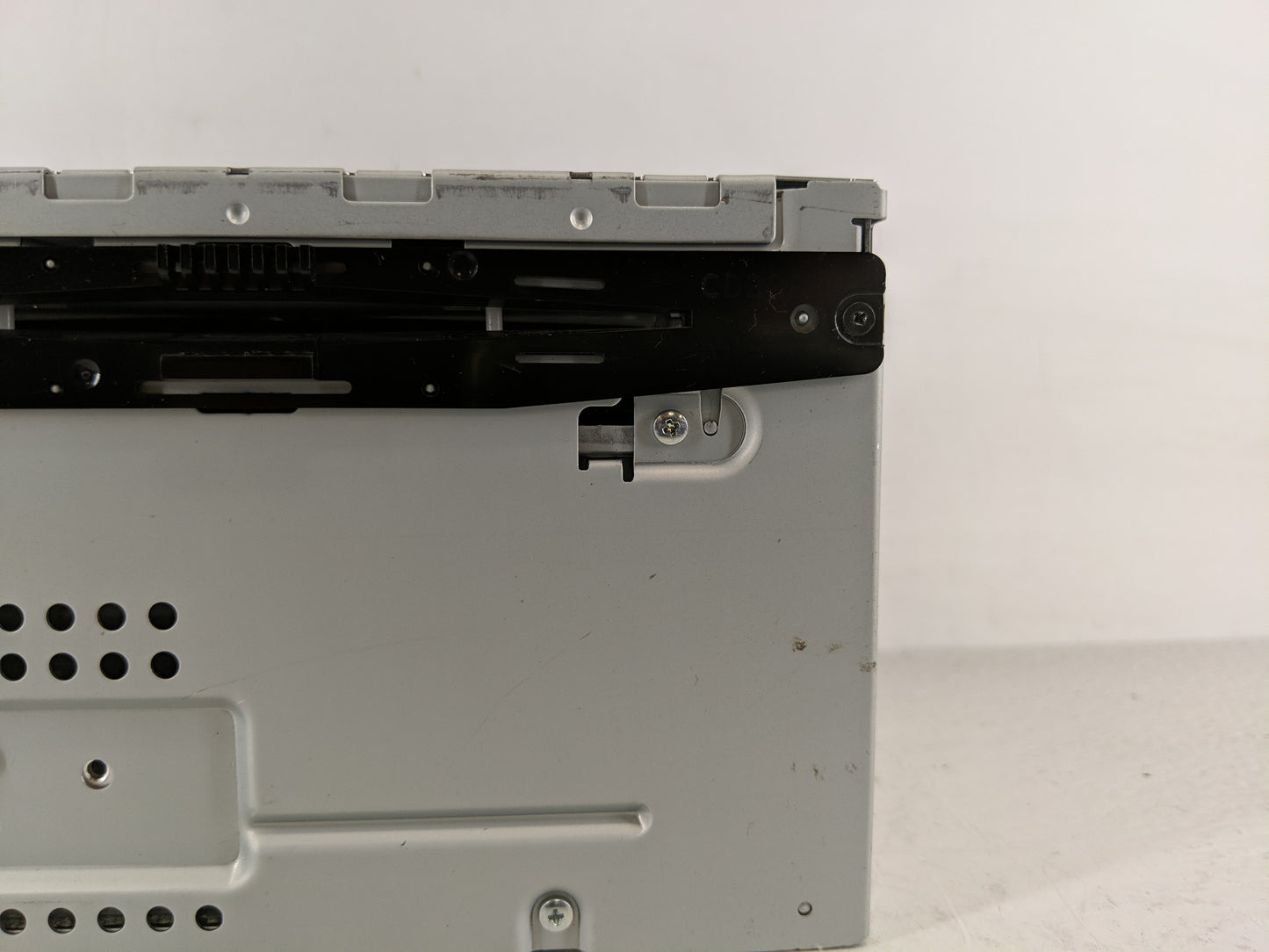 2011-2012 Ford Fusion Radio AM FM Cd Player Receiver Replacement P/N:BE5T-18D822-AB Fits Fits 2011 2012 OEM Used Auto Parts 