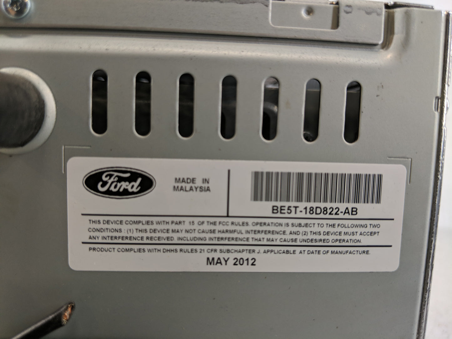 2011-2012 Ford Fusion Radio AM FM Cd Player Receiver Replacement P/N:BE5T-18D822-AB Fits Fits 2011 2012 OEM Used Auto Parts 