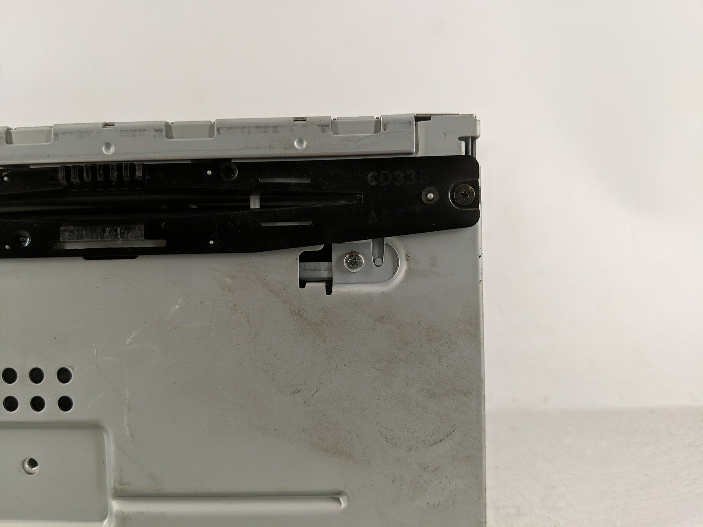 2010-2012 Ford Fusion Radio AM FM Cd Player Receiver Replacement P/N:BE5T-19C157-AB Fits Fits 2010 2011 2012 OEM Used Auto P