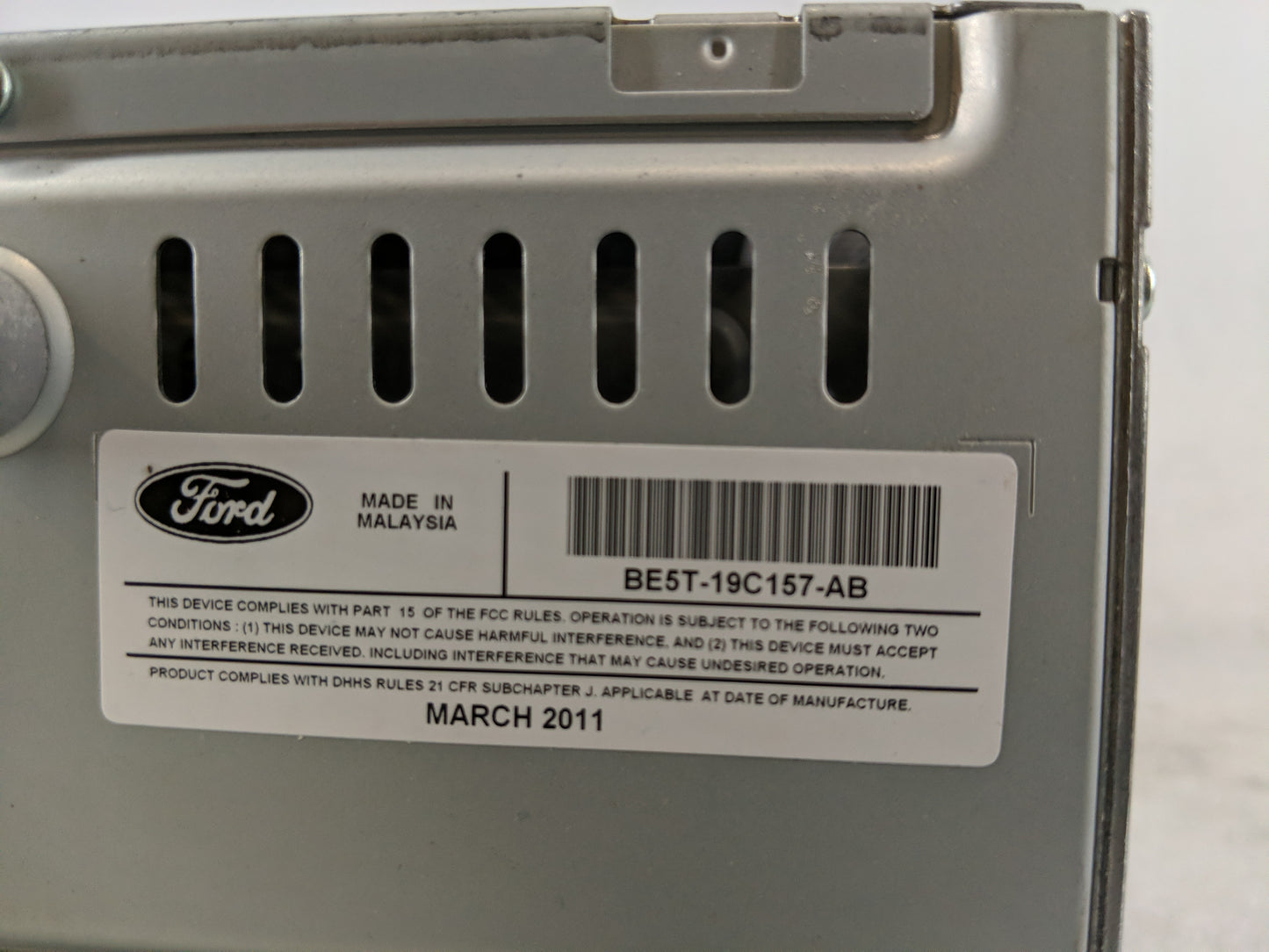 2010-2012 Ford Fusion Radio AM FM Cd Player Receiver Replacement P/N:BE5T-19C157-AB Fits Fits 2010 2011 2012 OEM Used Auto P