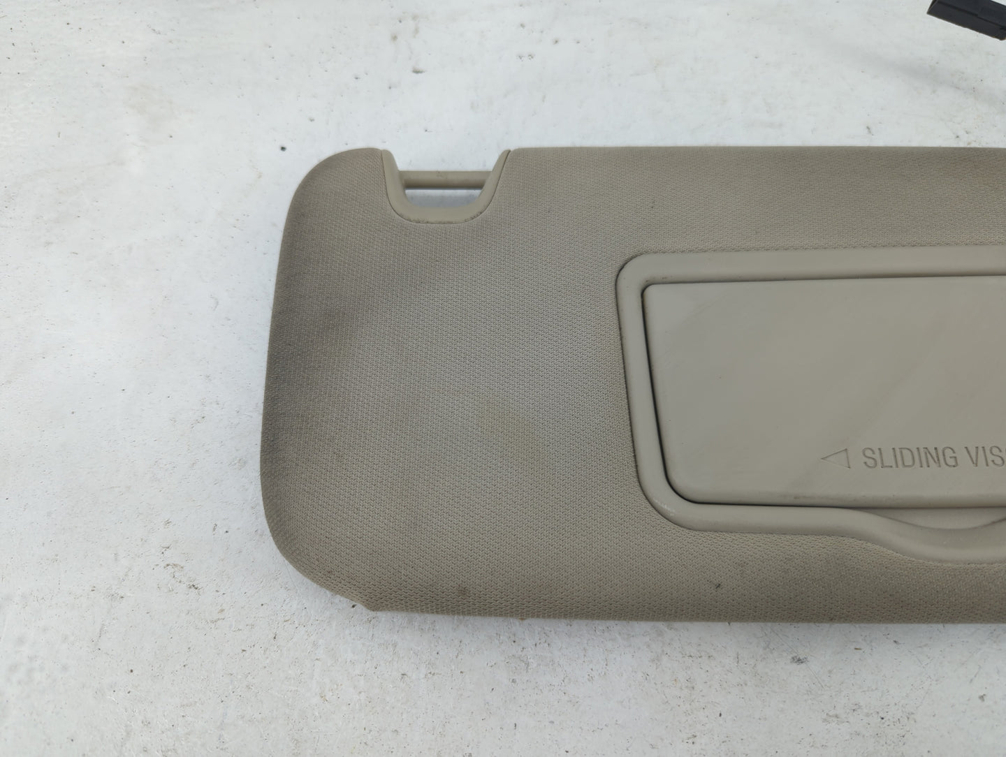 2010-2012 Ford Fusion Sun Visor Shade Replacement Passenger Right Mirror Fits Fits 2010 2011 2012 OEM Used Auto Parts - Oemu
