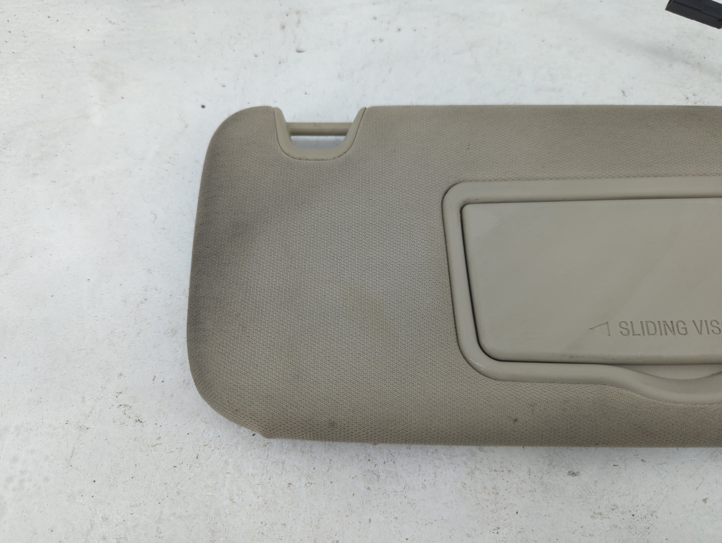 2010-2012 Ford Fusion Sun Visor Shade Replacement Passenger Right Mirror Fits Fits 2010 2011 2012 OEM Used Auto Parts - Oemu